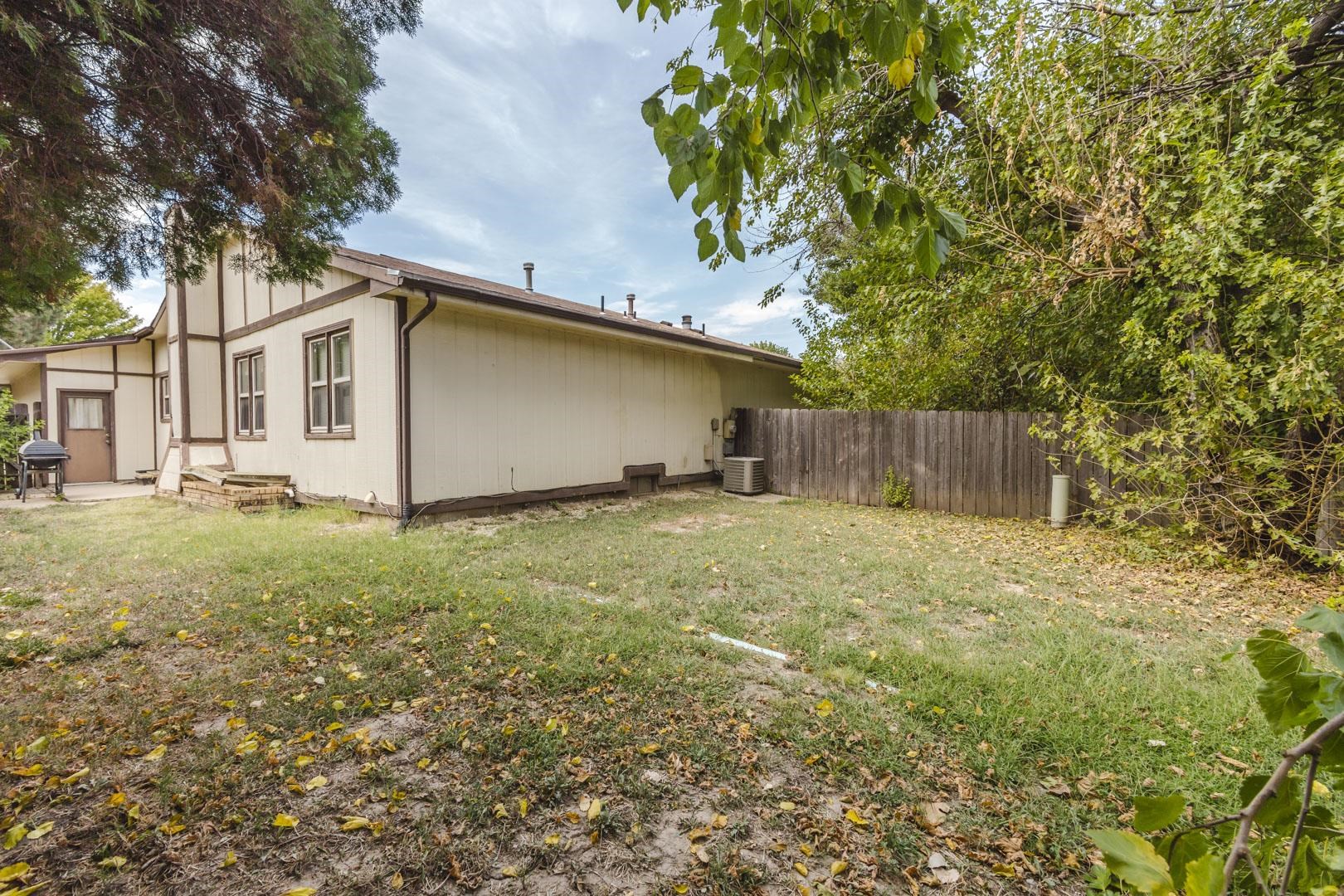 2438 S Capri Property Photo 21