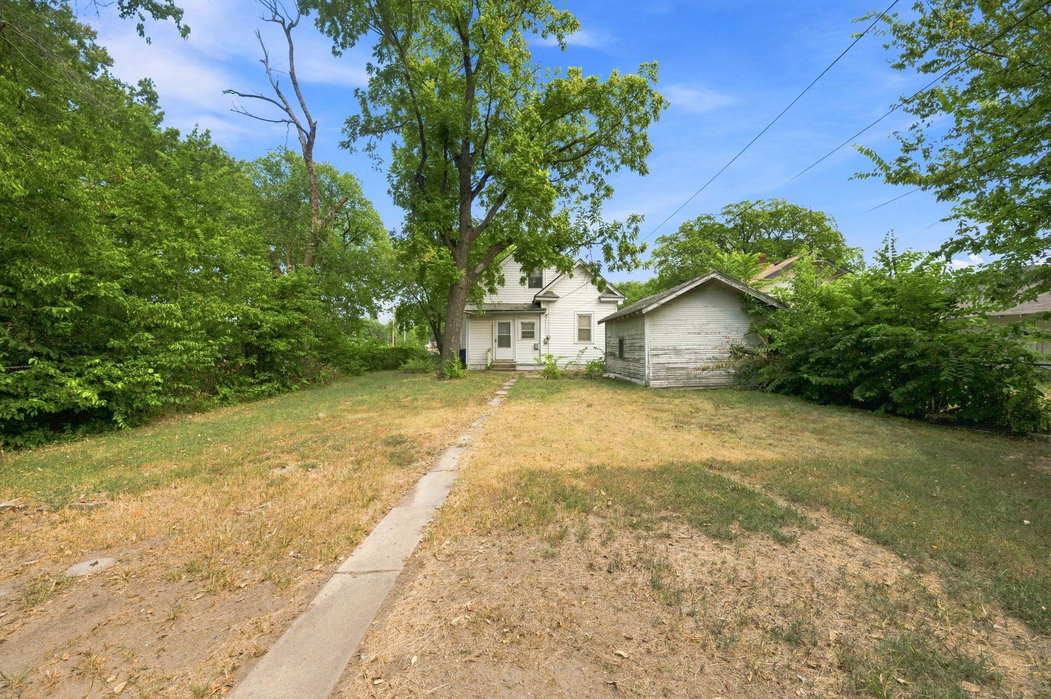 345 N Grove Property Photo 25