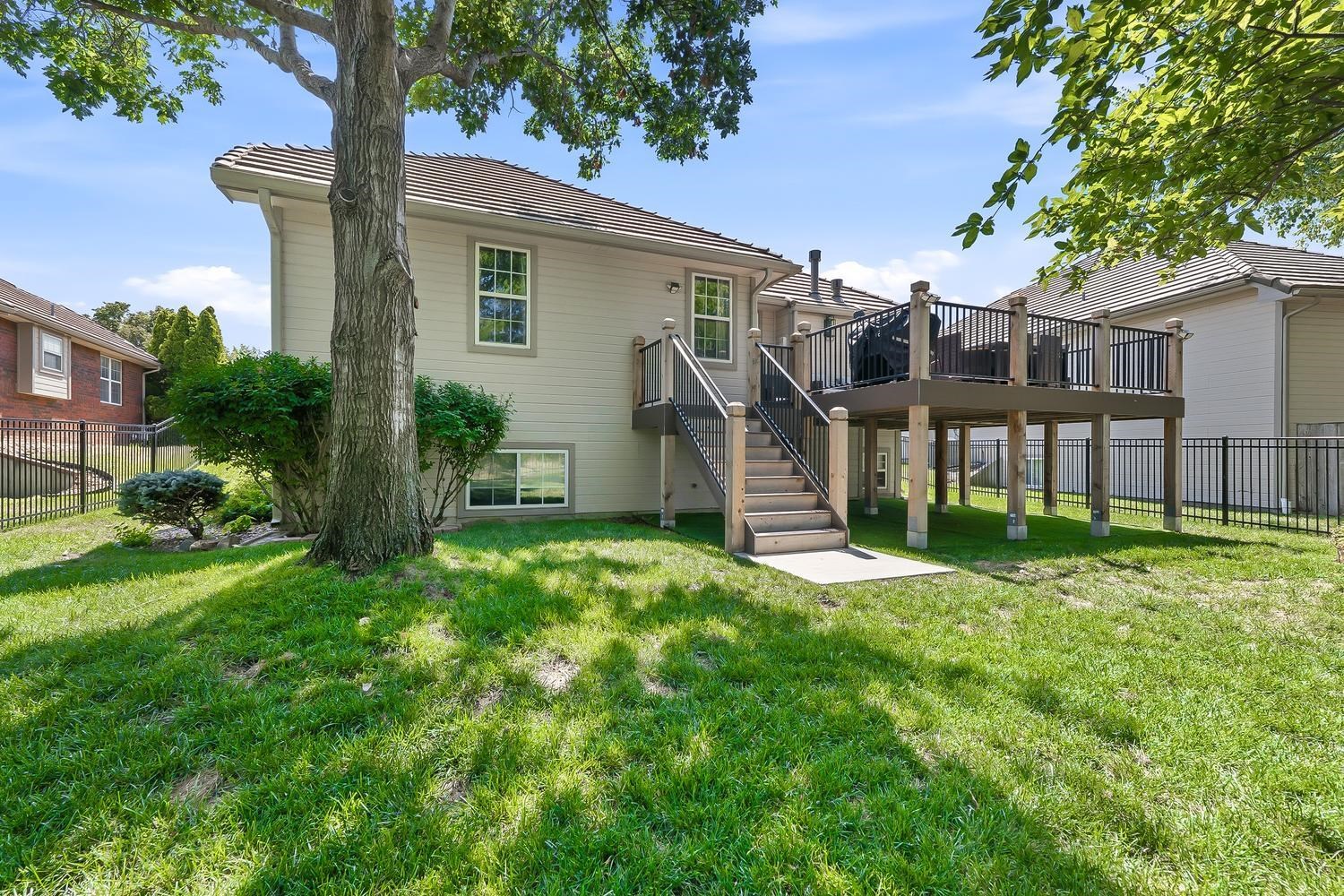 2819 N Plumthicket Circle Property Photo 33