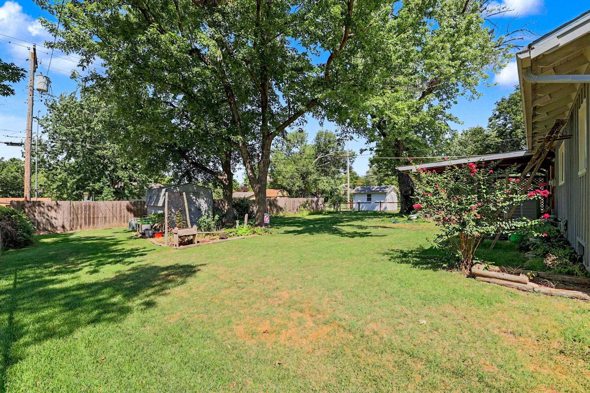 713 N Farmington Dr. Property Photo 30