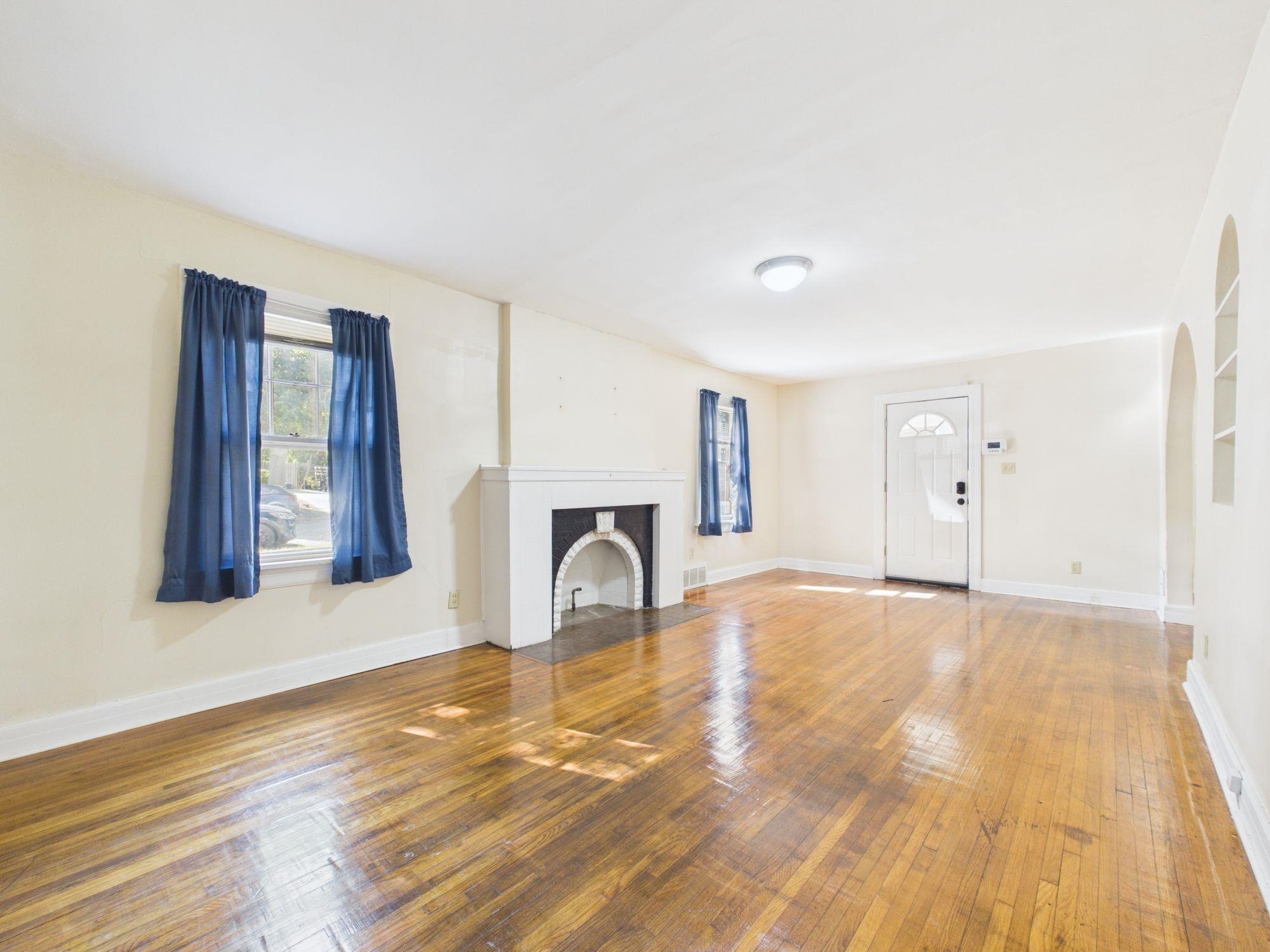 1408 N Vassar Ave Property Photo 3
