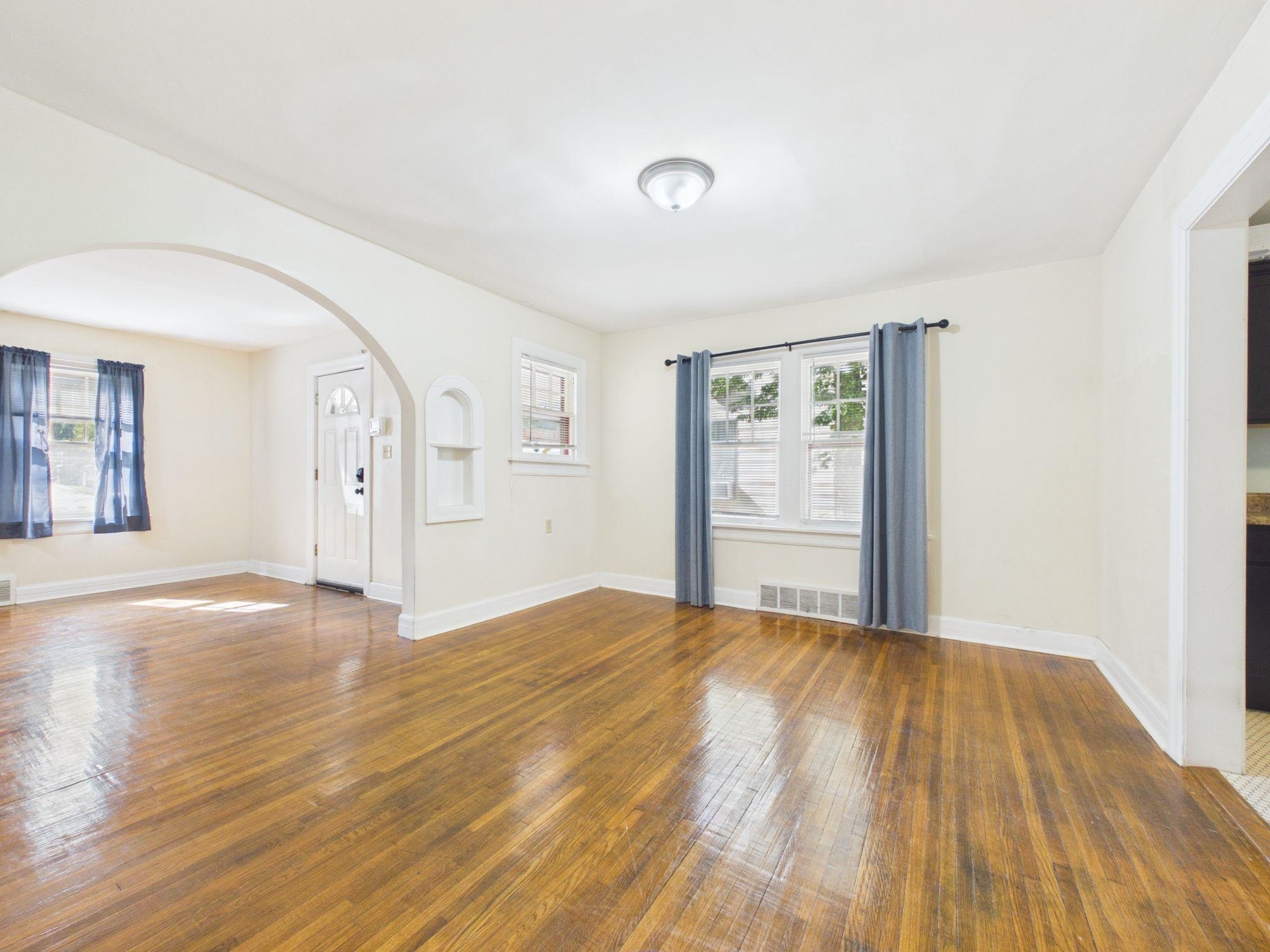 1408 N Vassar Ave Property Photo 5