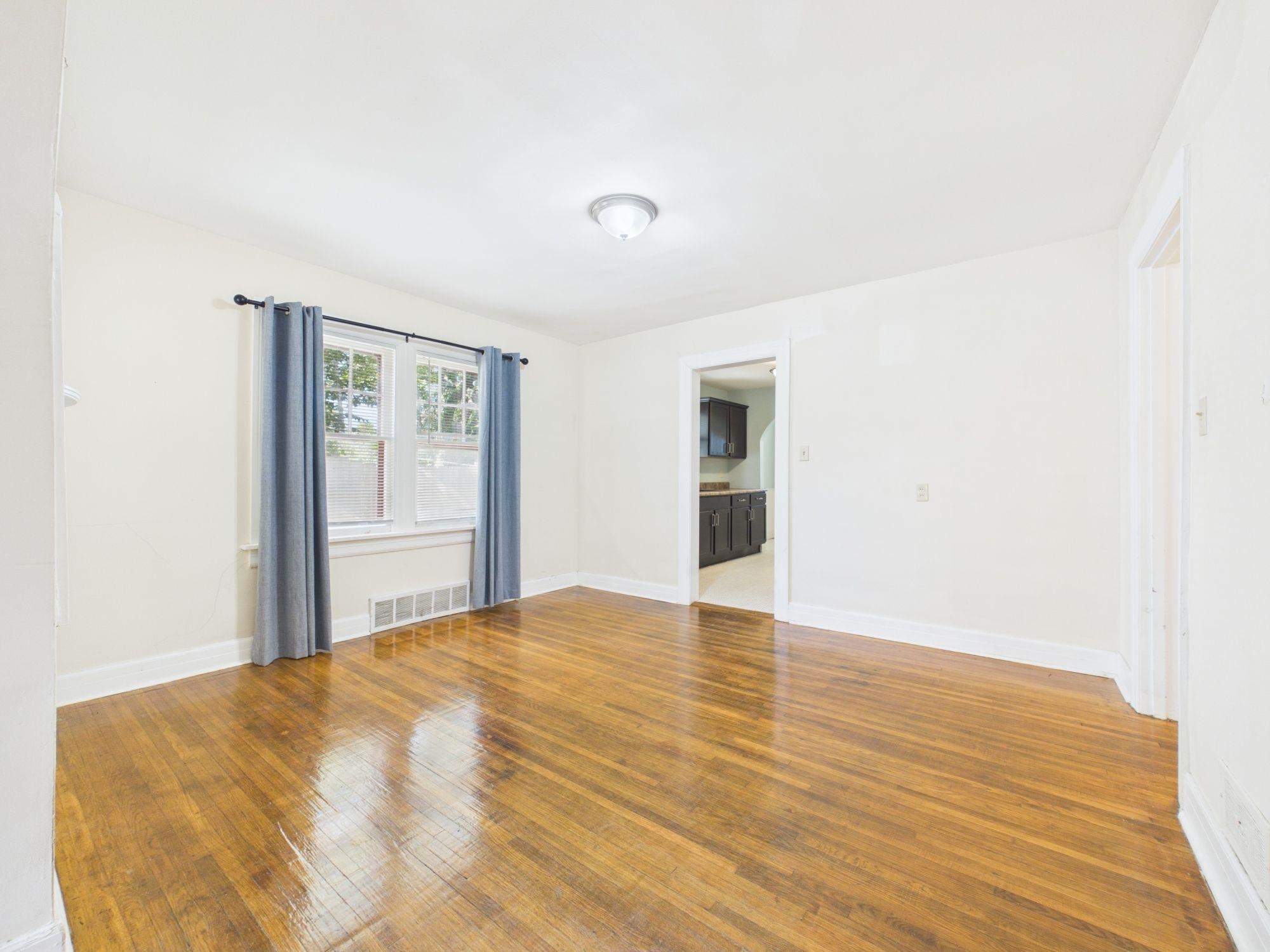 1408 N Vassar Ave Property Photo 6