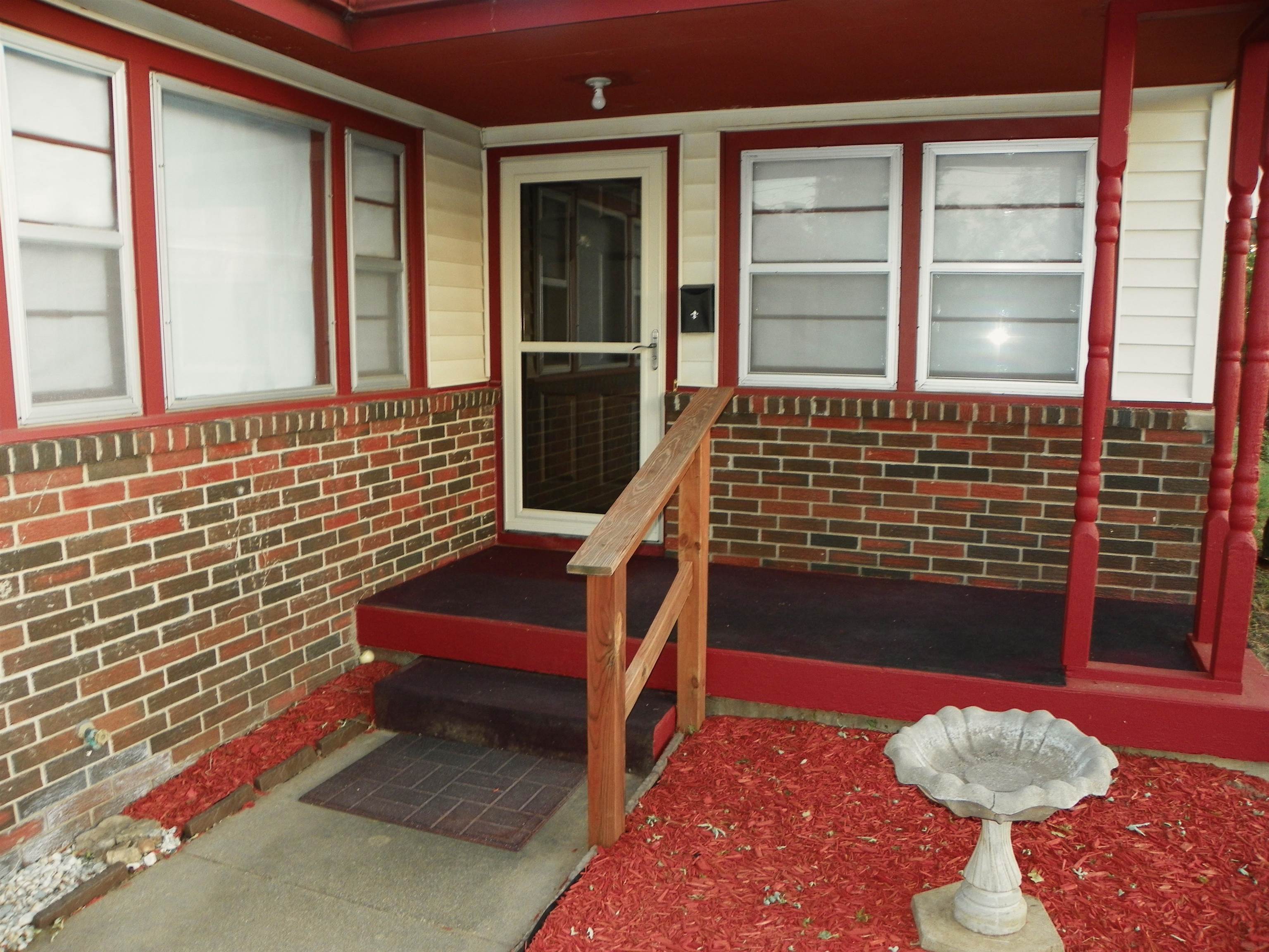 5320 S Seneca St. Property Photo 31