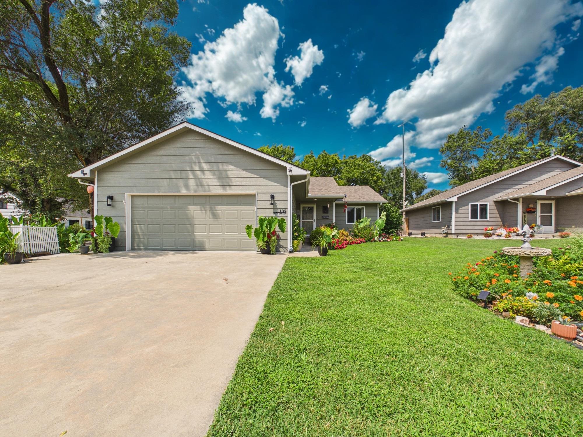 1105 N Ada St Property Photo 1