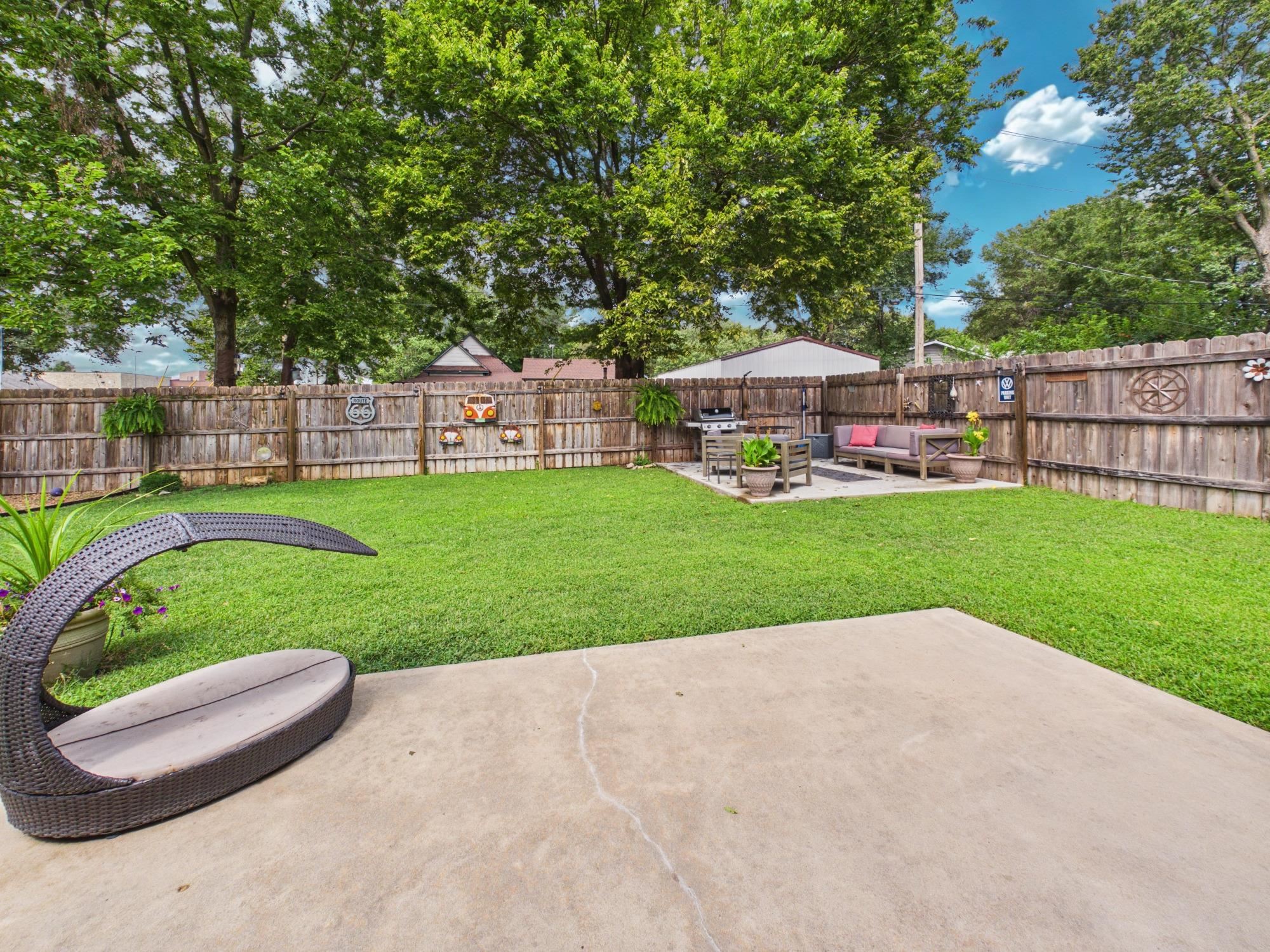 1105 N Ada St Property Photo 23