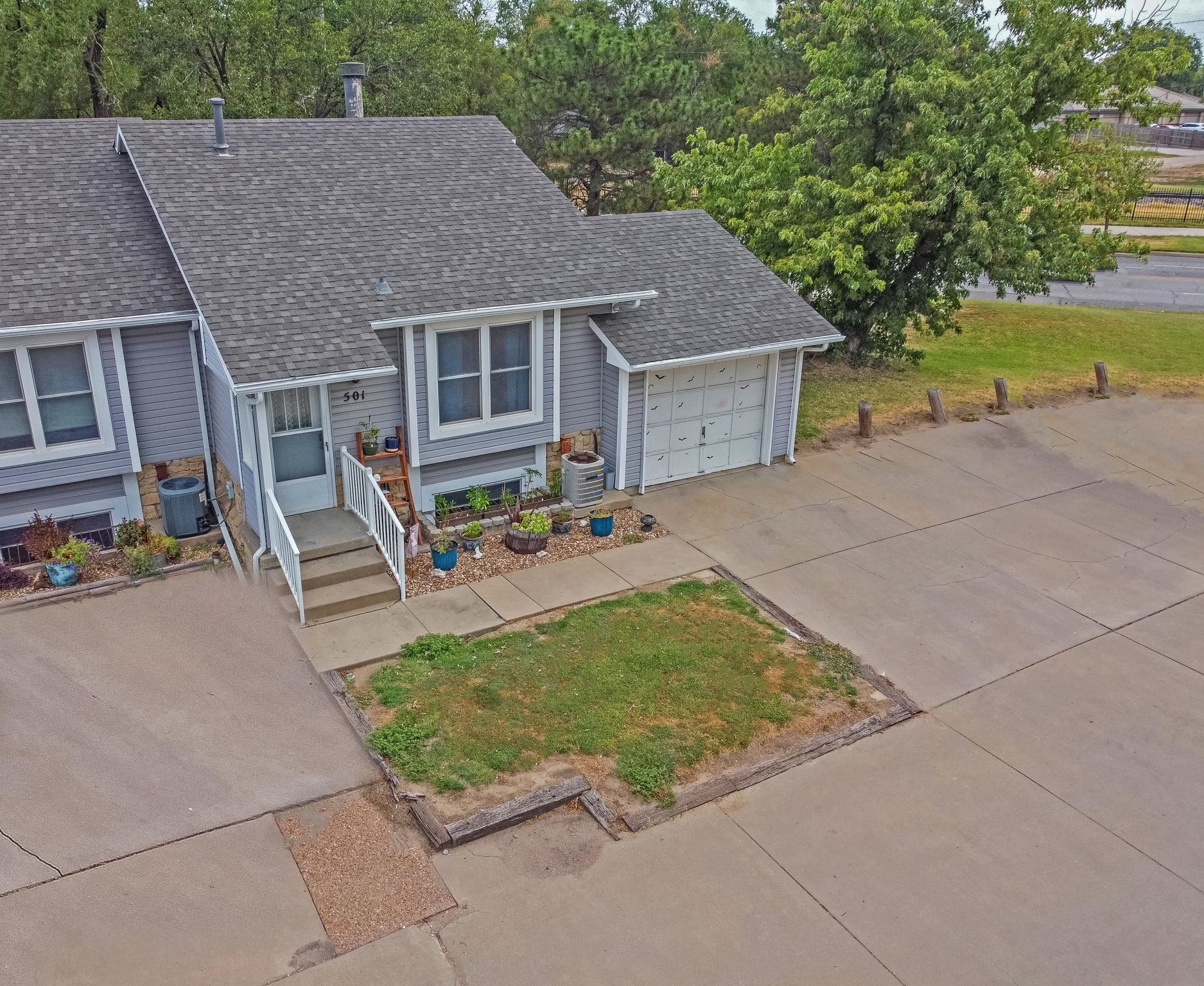 4115 W Zoo Blvd Property Photo 21