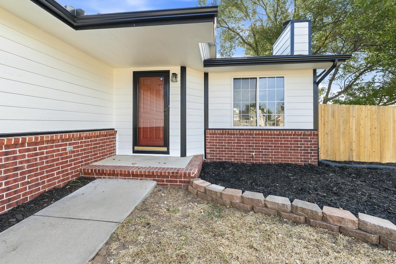 1826 S Mars Property Photo 2