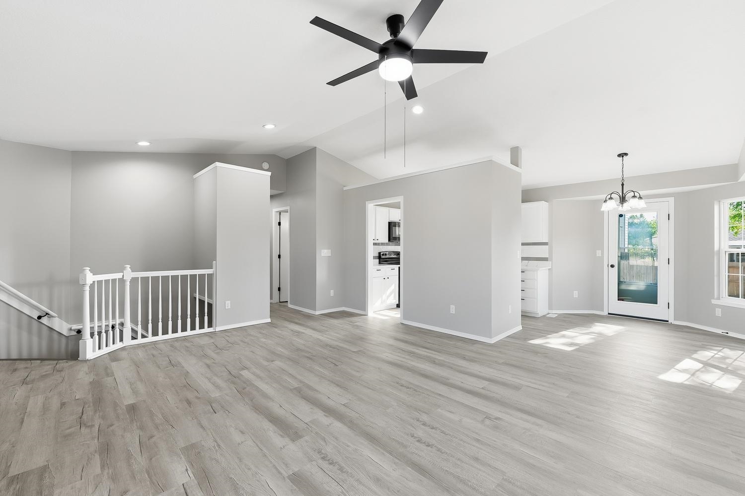 1826 S Mars Property Photo 5