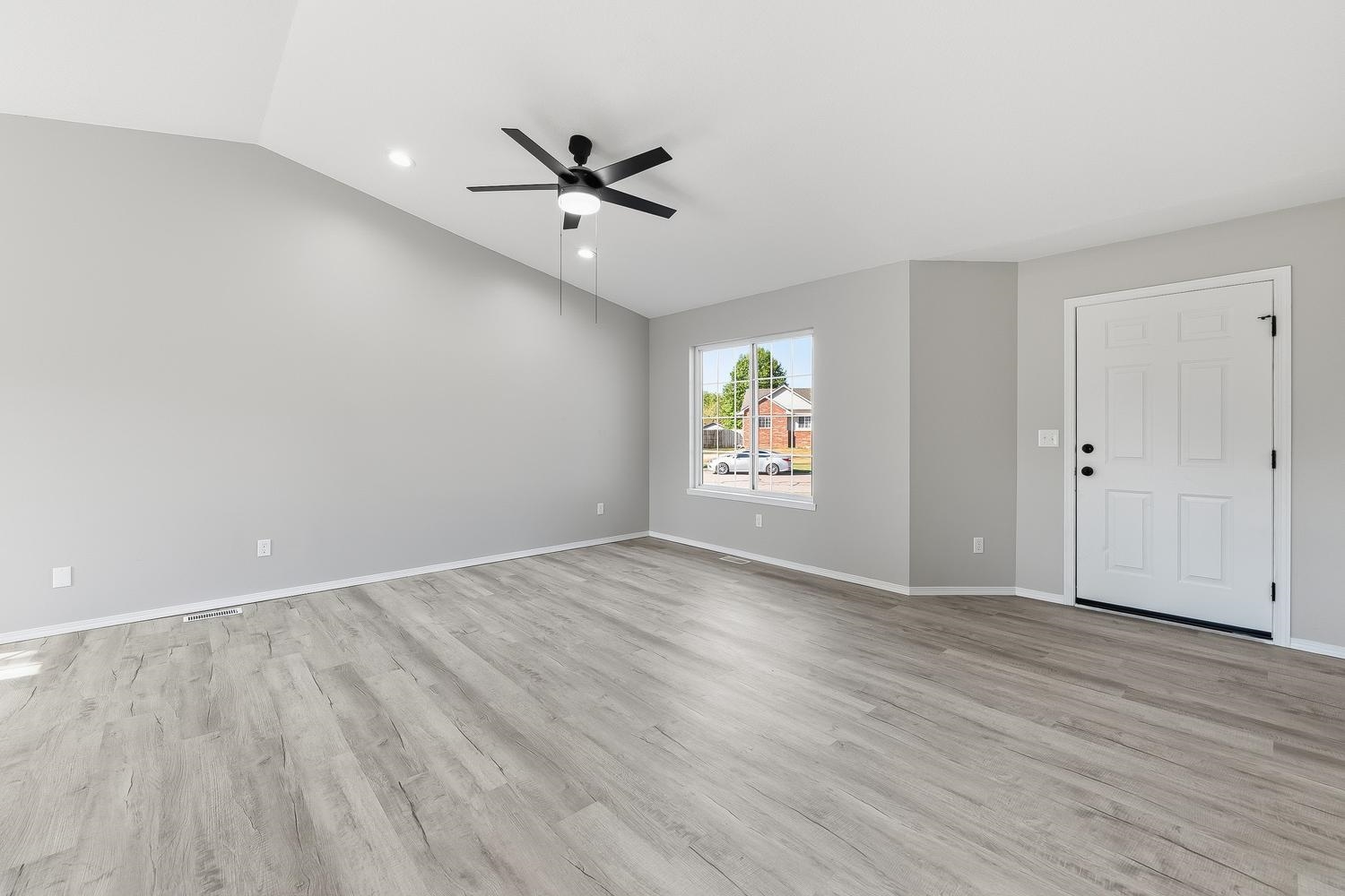 1826 S Mars Property Photo 12