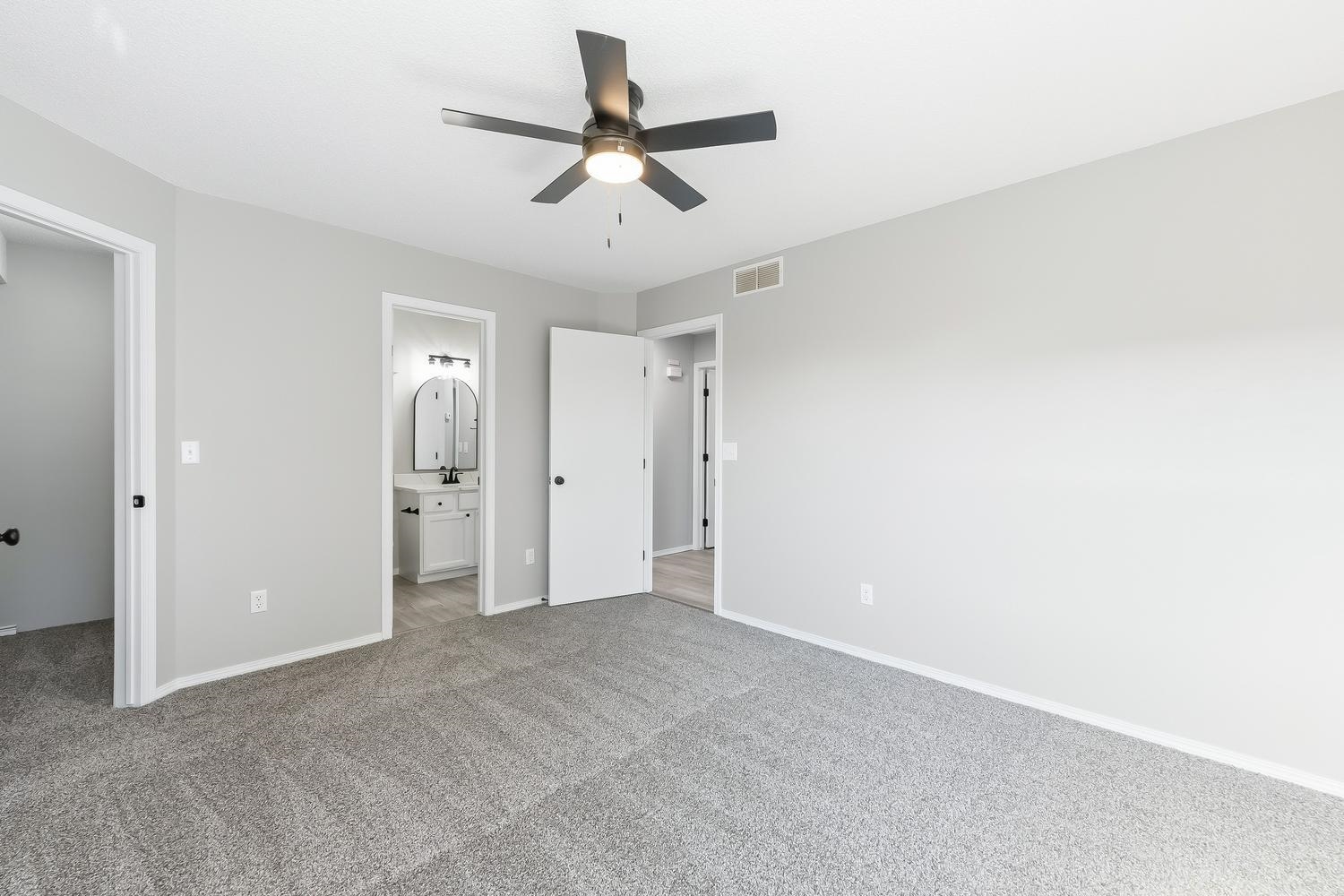 1826 S Mars Property Photo 15