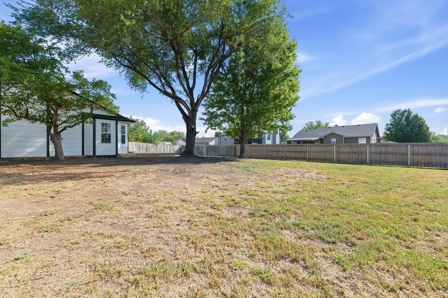 1826 S Mars Property Photo 32
