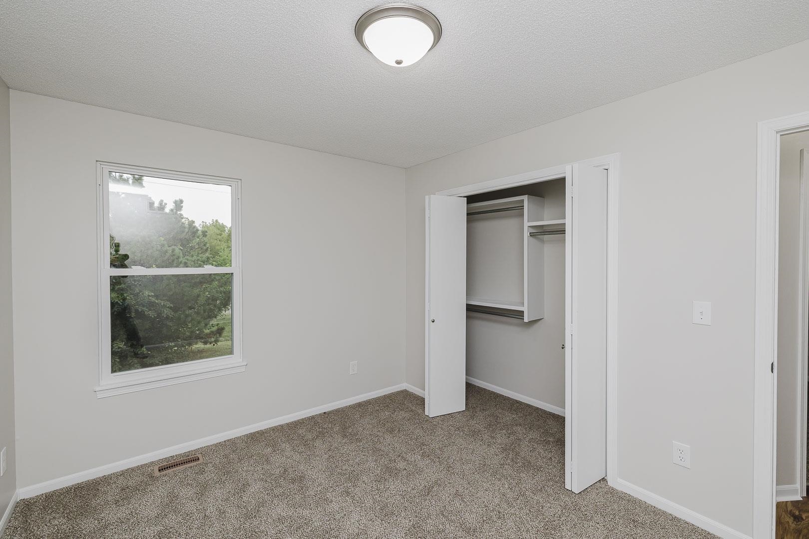 5102 N Blackhawk St. Property Photo 18