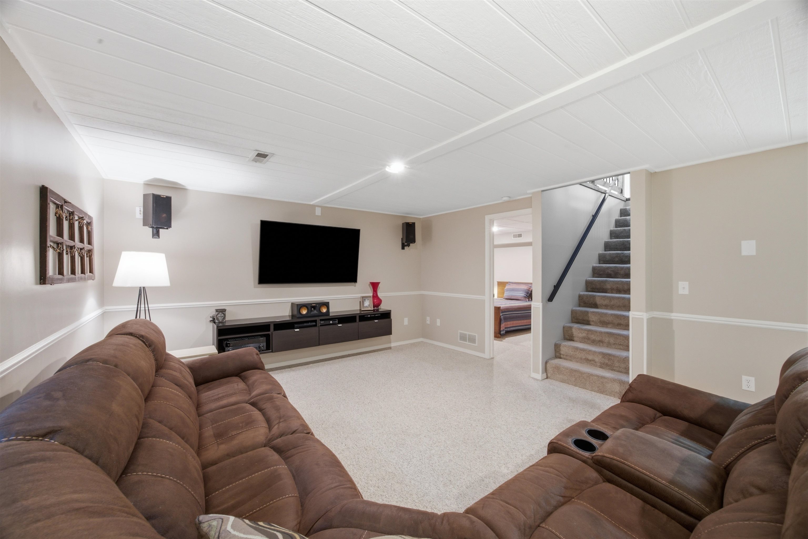2045 N Parkridge Ct Property Photo 7
