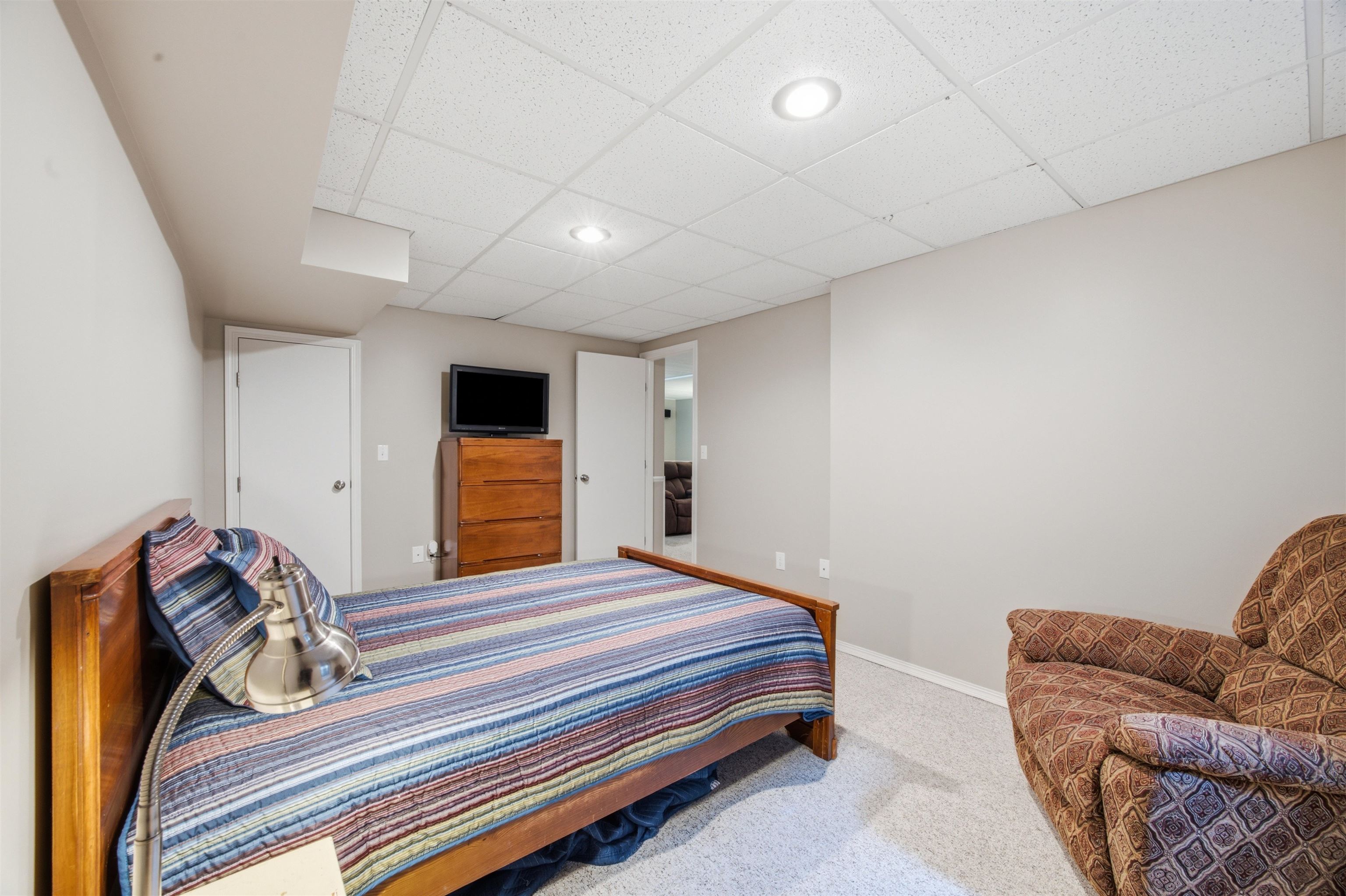2045 N Parkridge Ct Property Photo 9