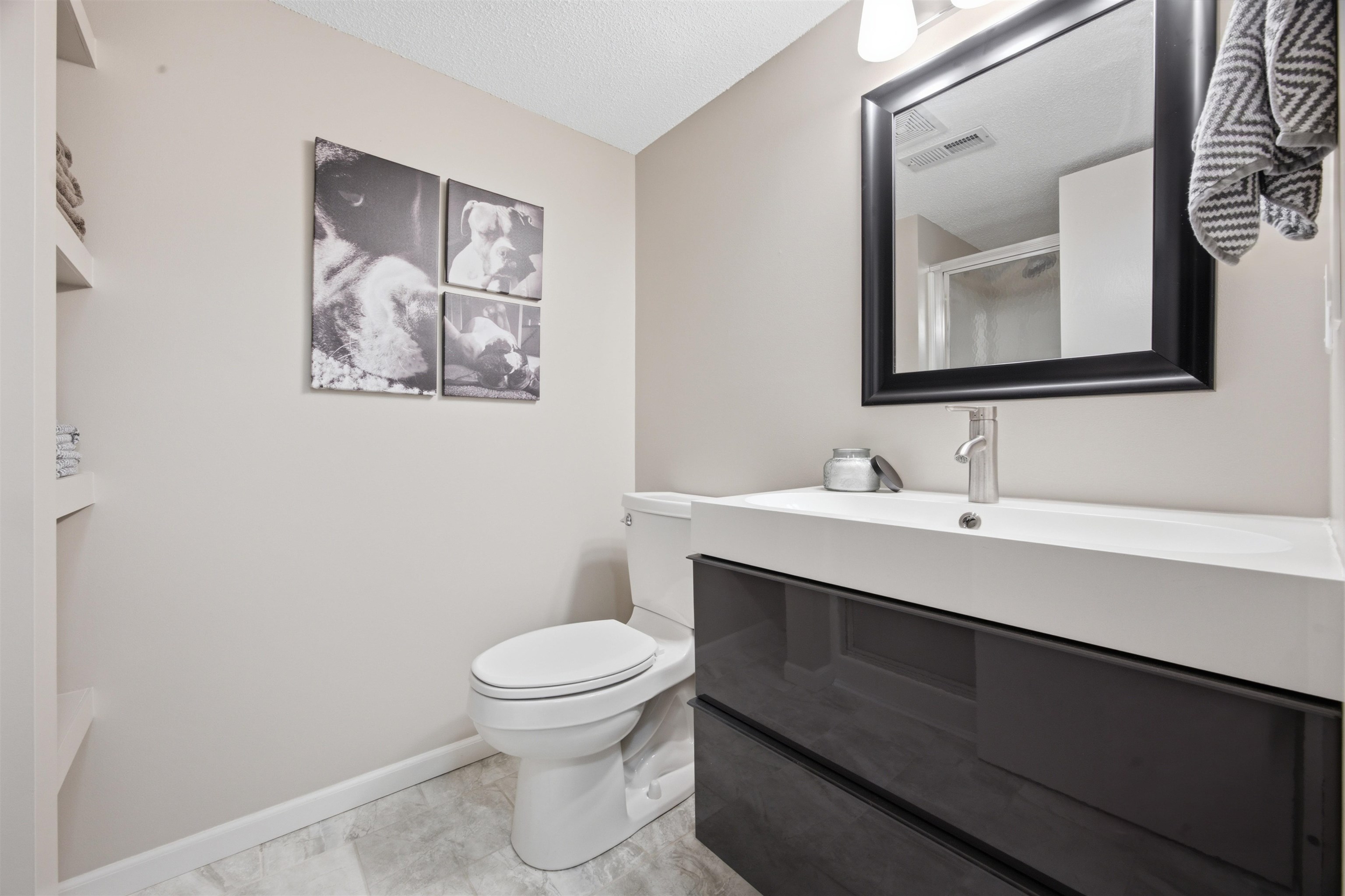 2045 N Parkridge Ct Property Photo 10