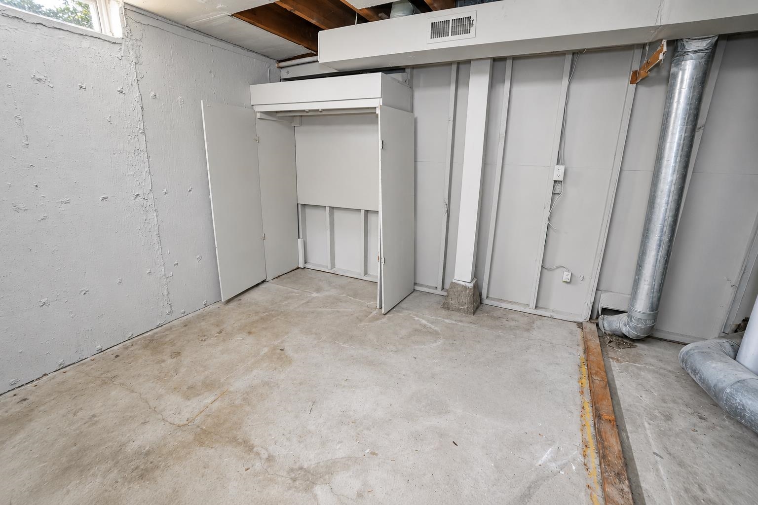1420 E El Monte Property Photo 10
