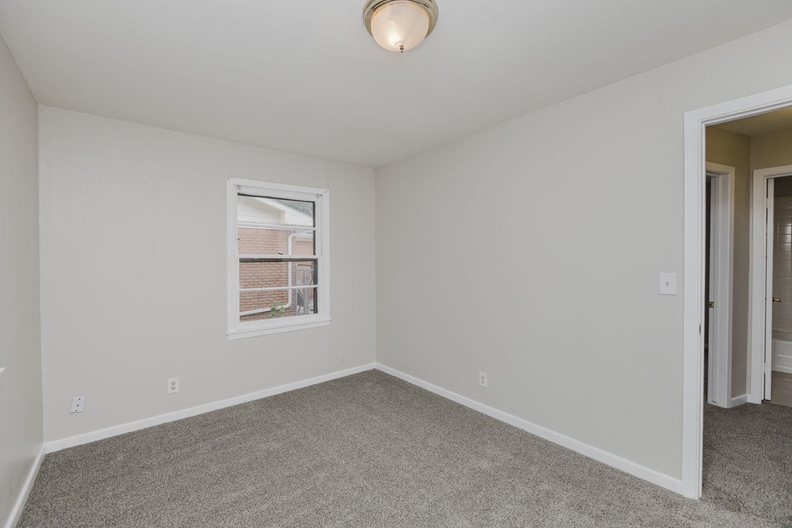249 N Gow St. Property Photo 14