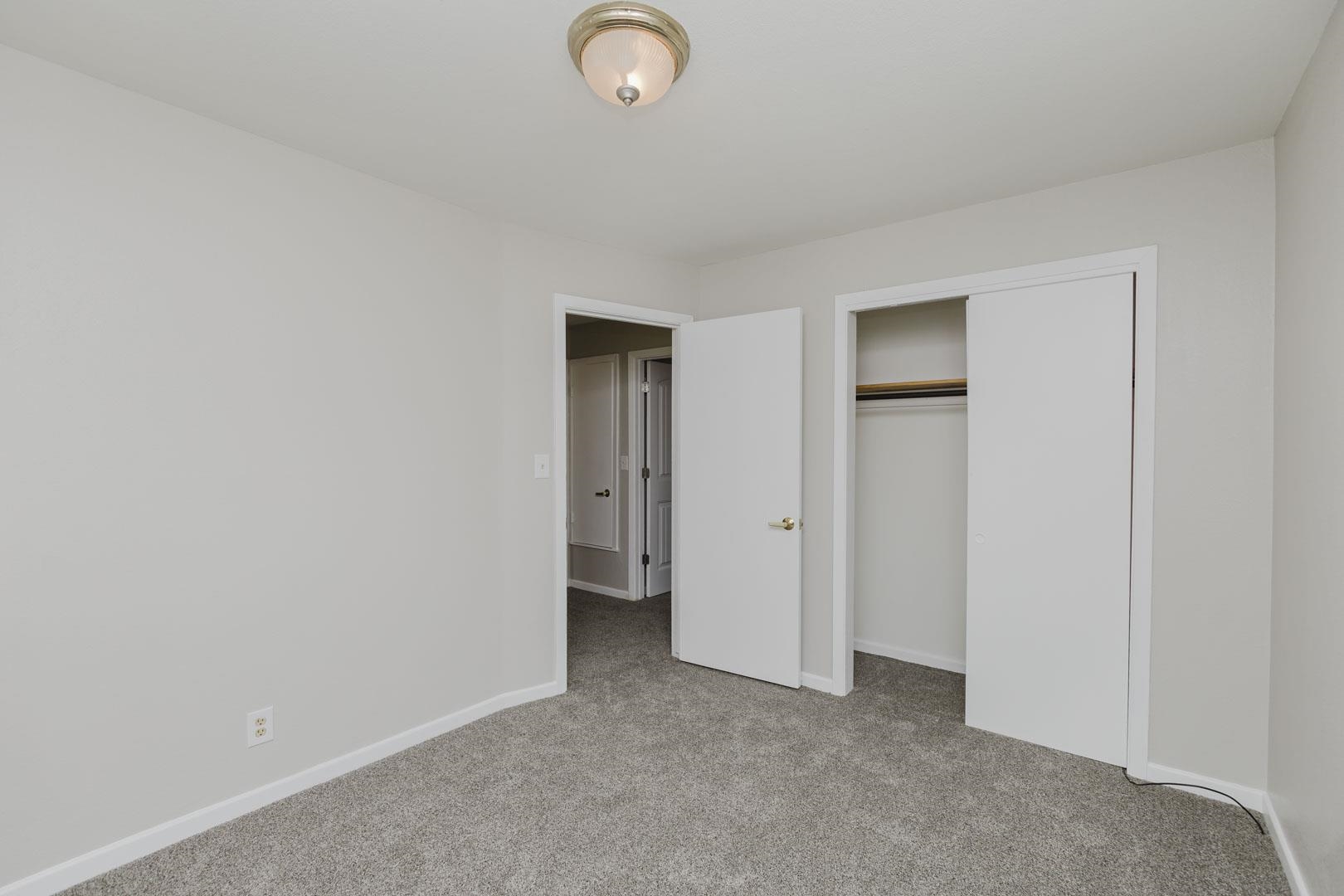 249 N Gow St. Property Photo 18