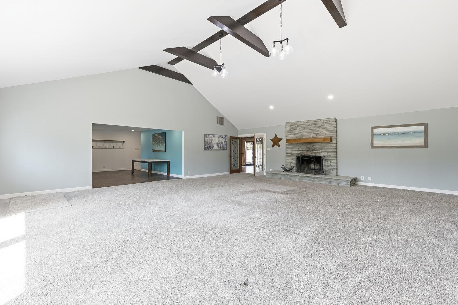 555 S Springlake Lane Property Photo 7