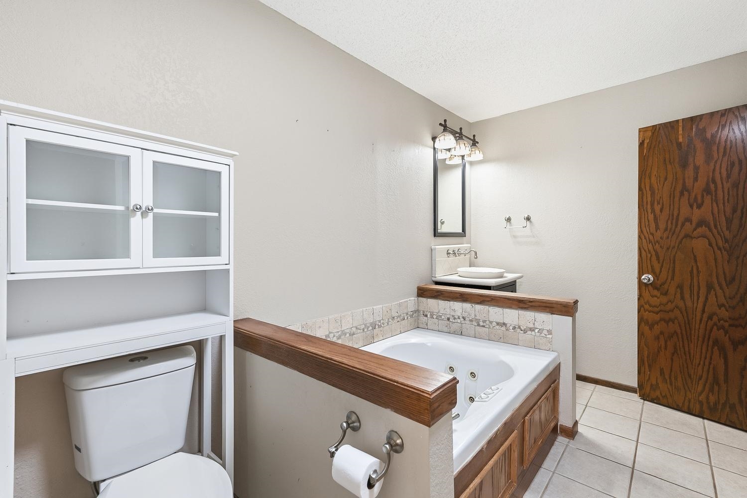 555 S Springlake Lane Property Photo 19