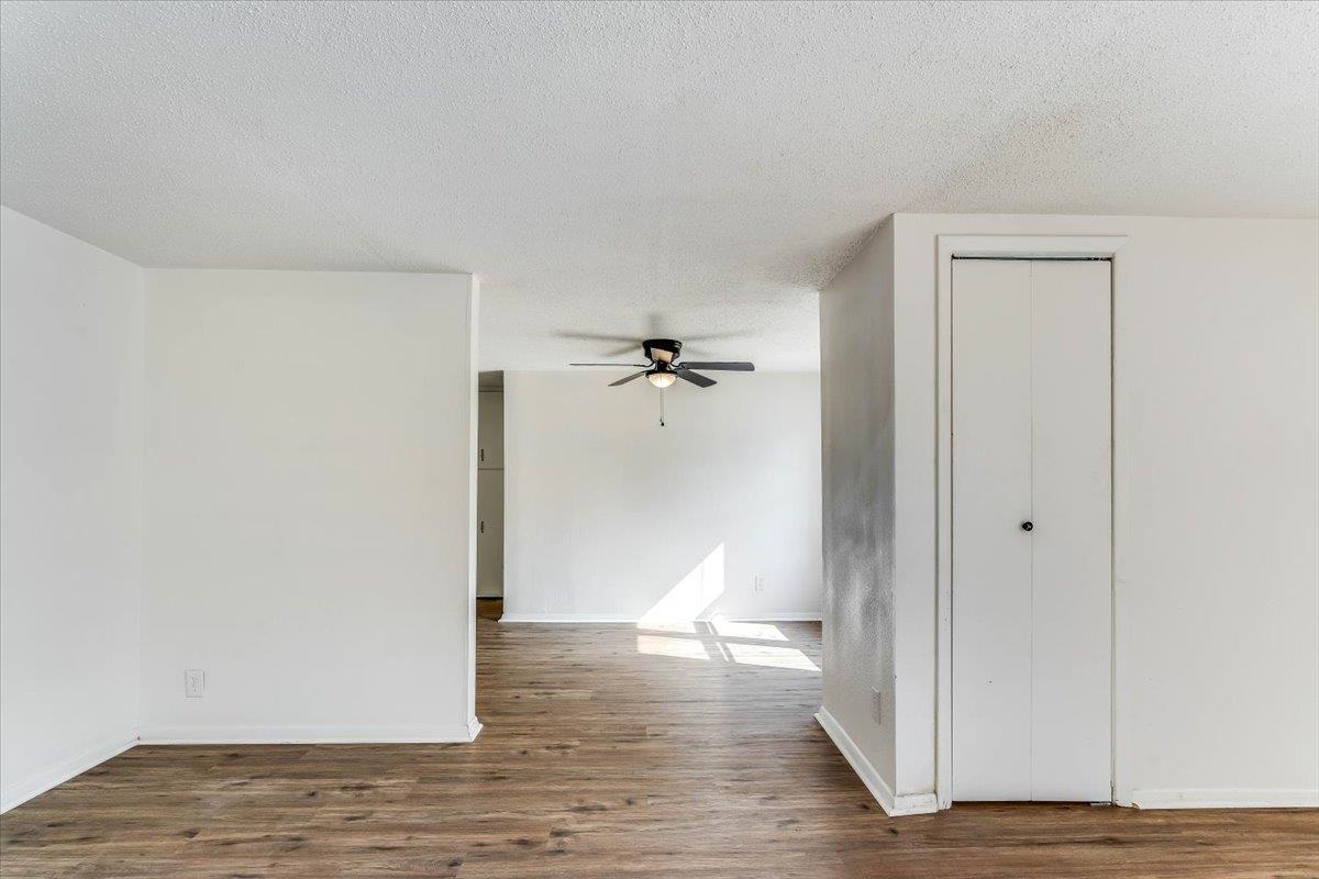 329 N Knight Property Photo 5