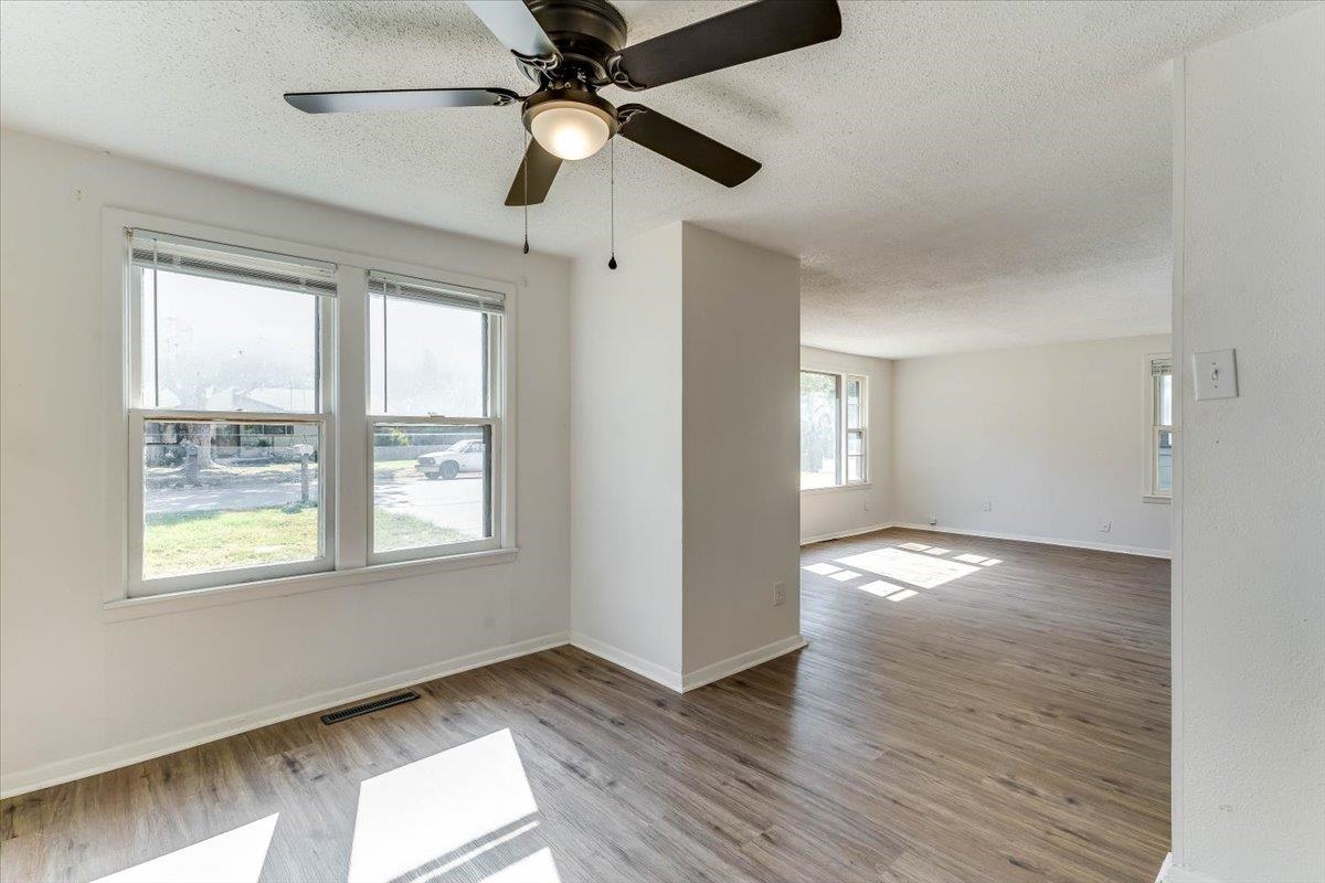 329 N Knight Property Photo 6