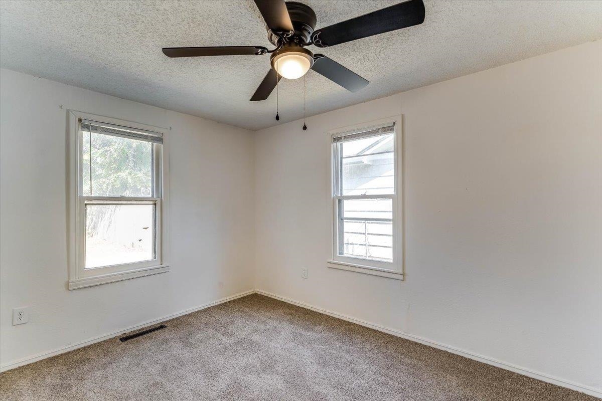 329 N Knight Property Photo 14