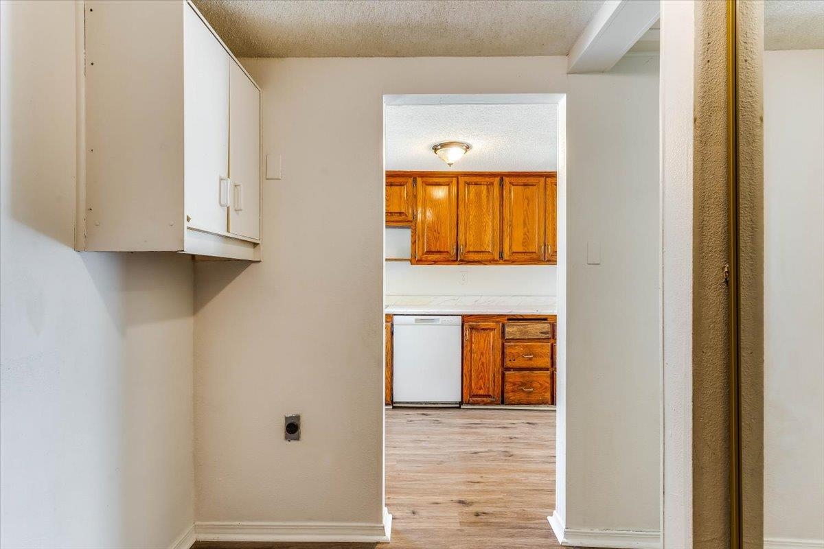 329 N Knight Property Photo 18