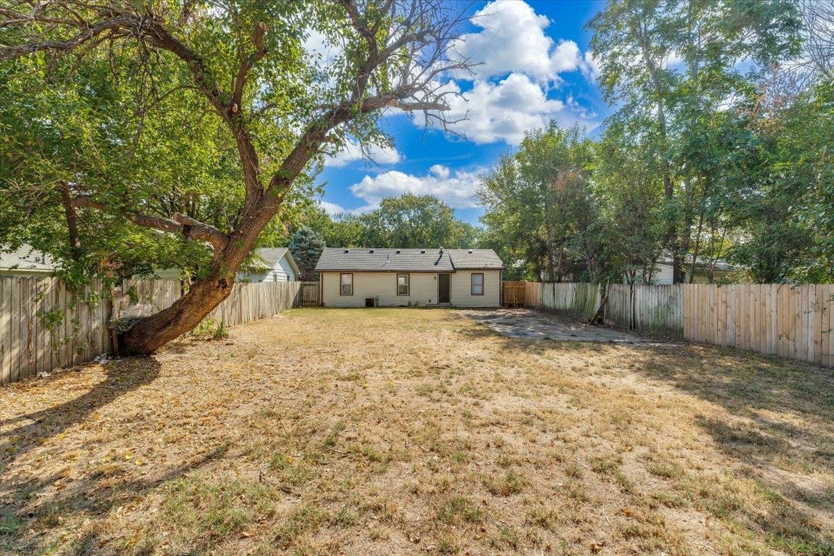 329 N Knight Property Photo 20