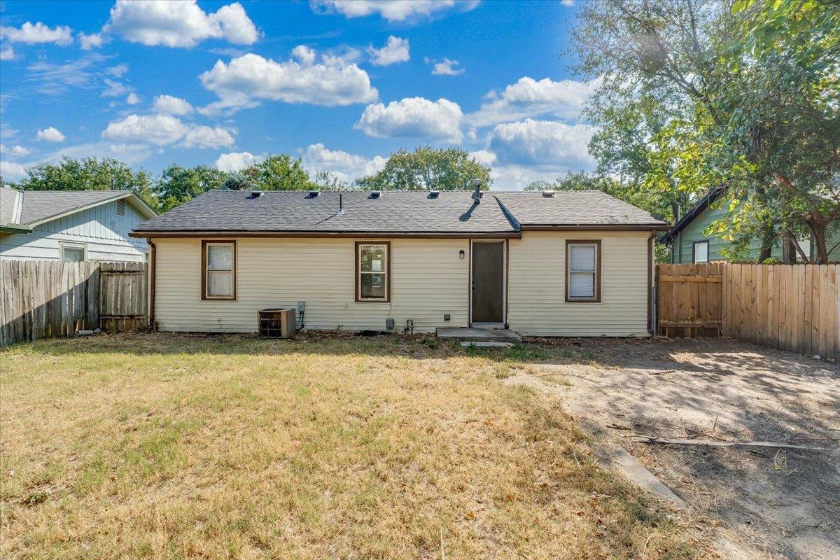 329 N Knight Property Photo 21