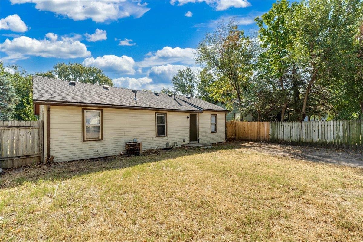 329 N Knight Property Photo 22