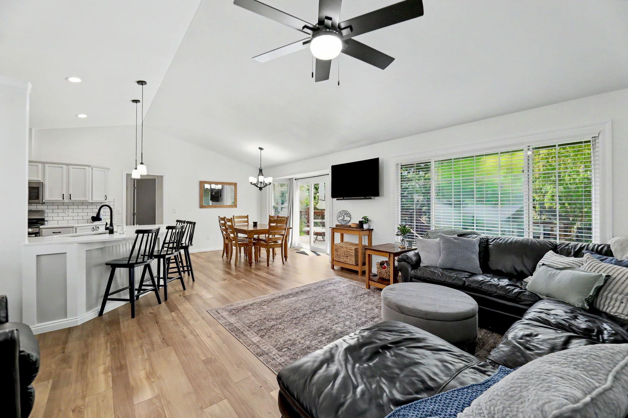 11009 W Bristlecone Property Photo 5