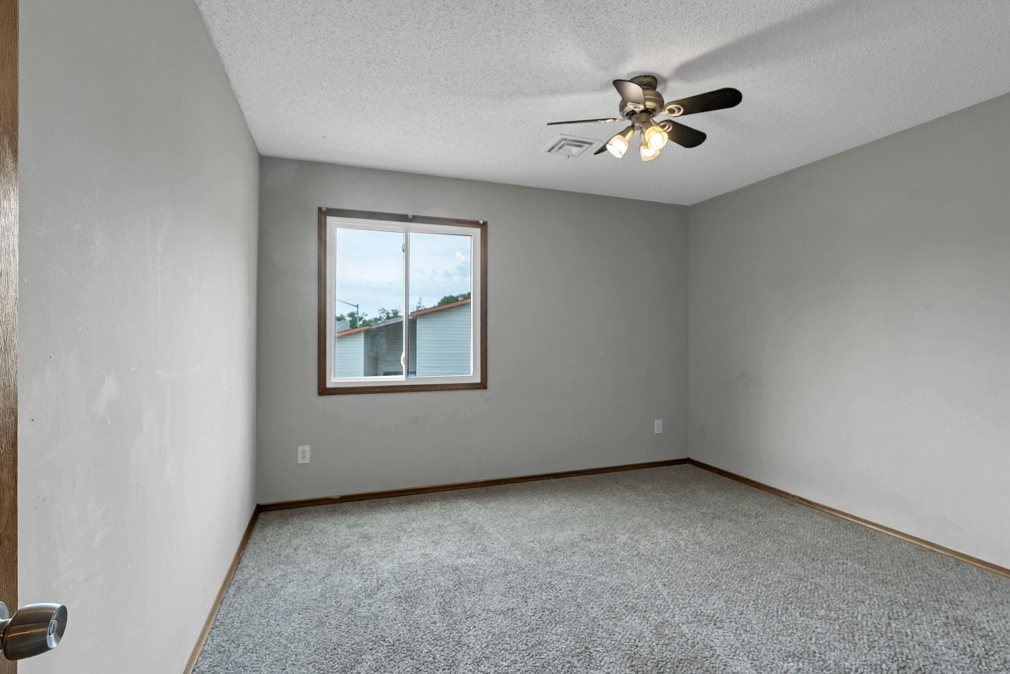2403 N Walden Dr. #701 Property Photo 21