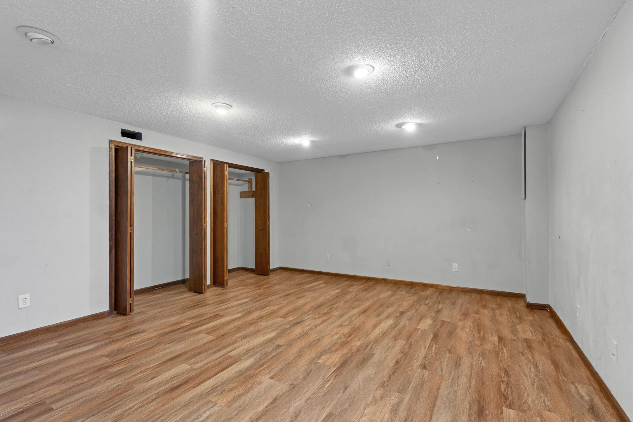 2403 N Walden Dr. #701 Property Photo 26