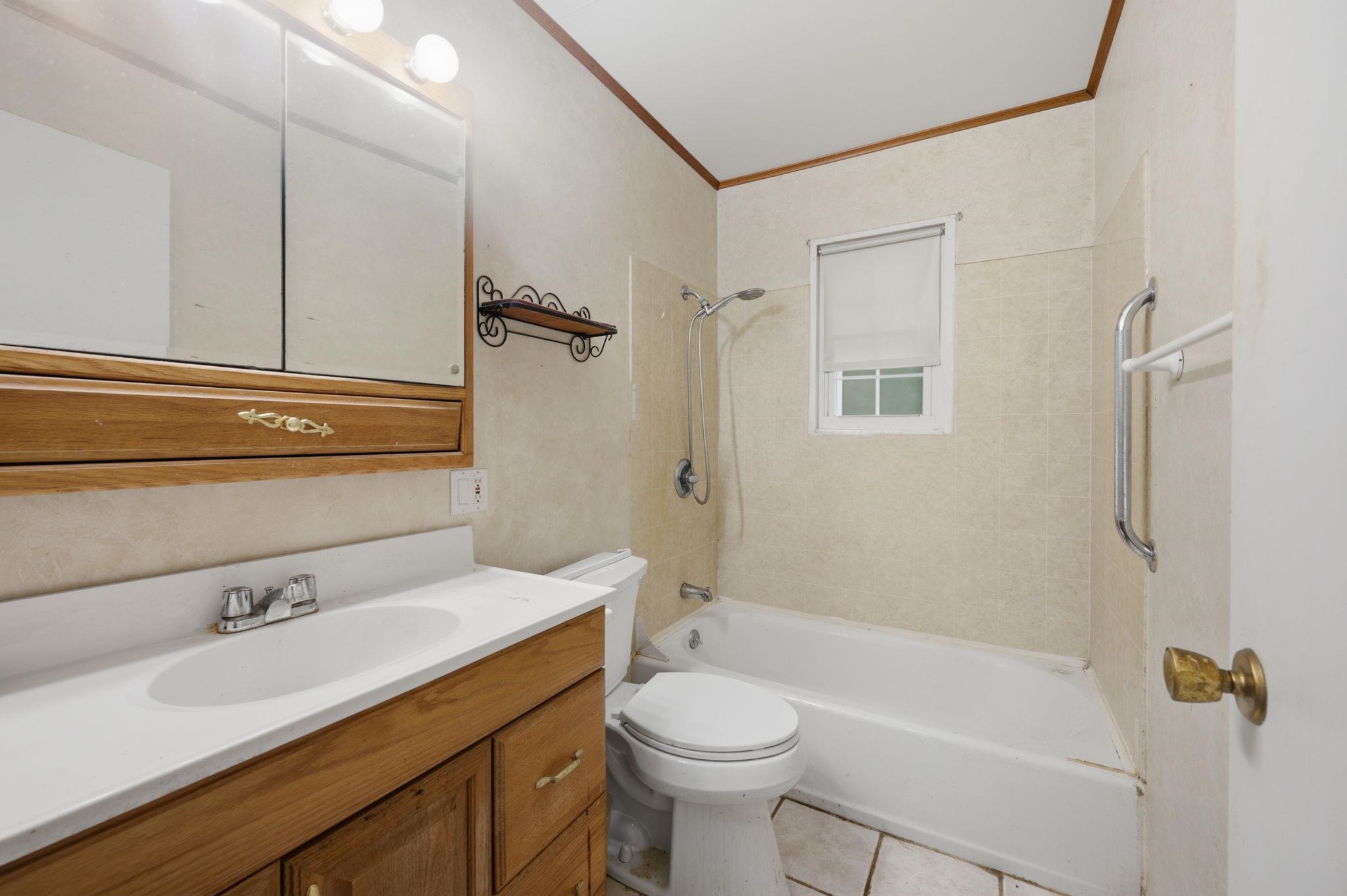 225 Belair St Property Photo 20