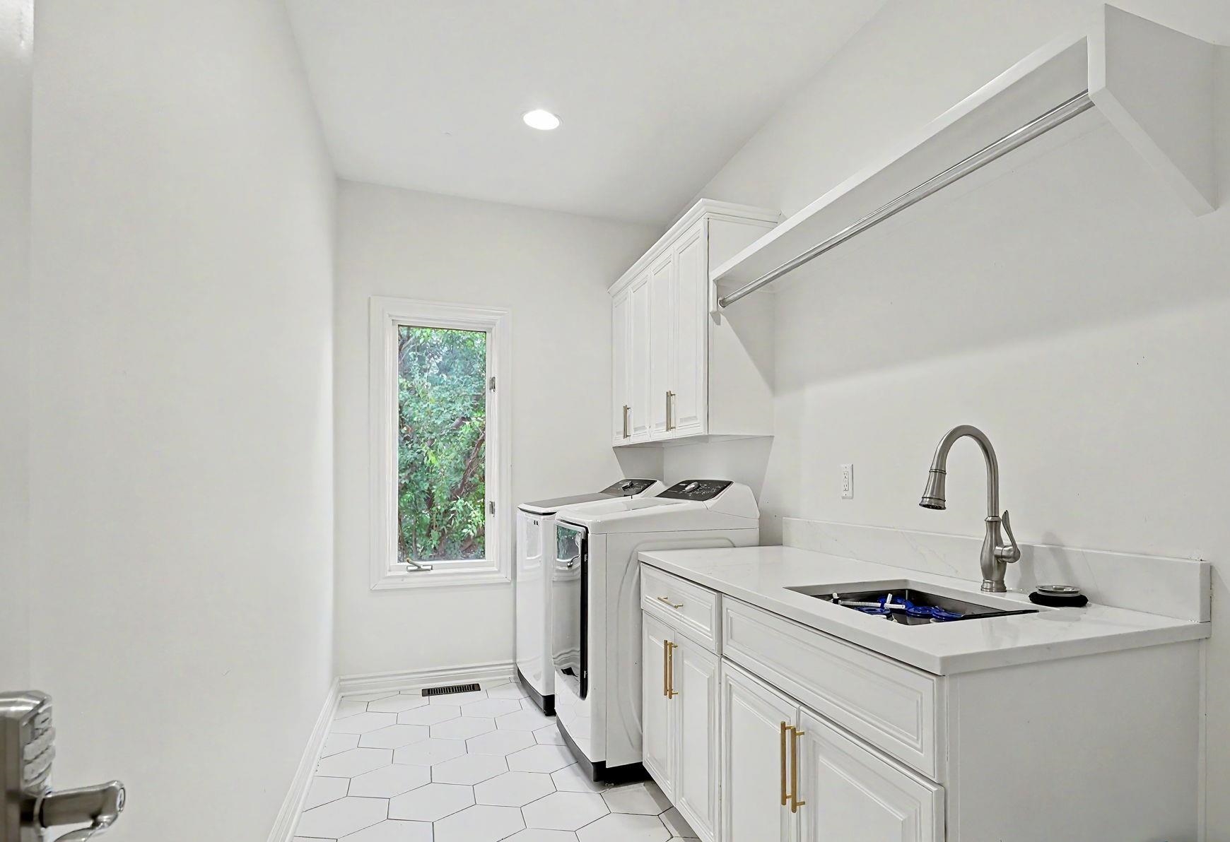 8513 E Bridlewood Property Photo 10