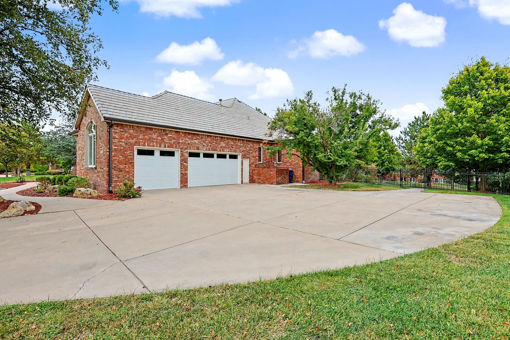 8513 E Bridlewood Property Photo 31