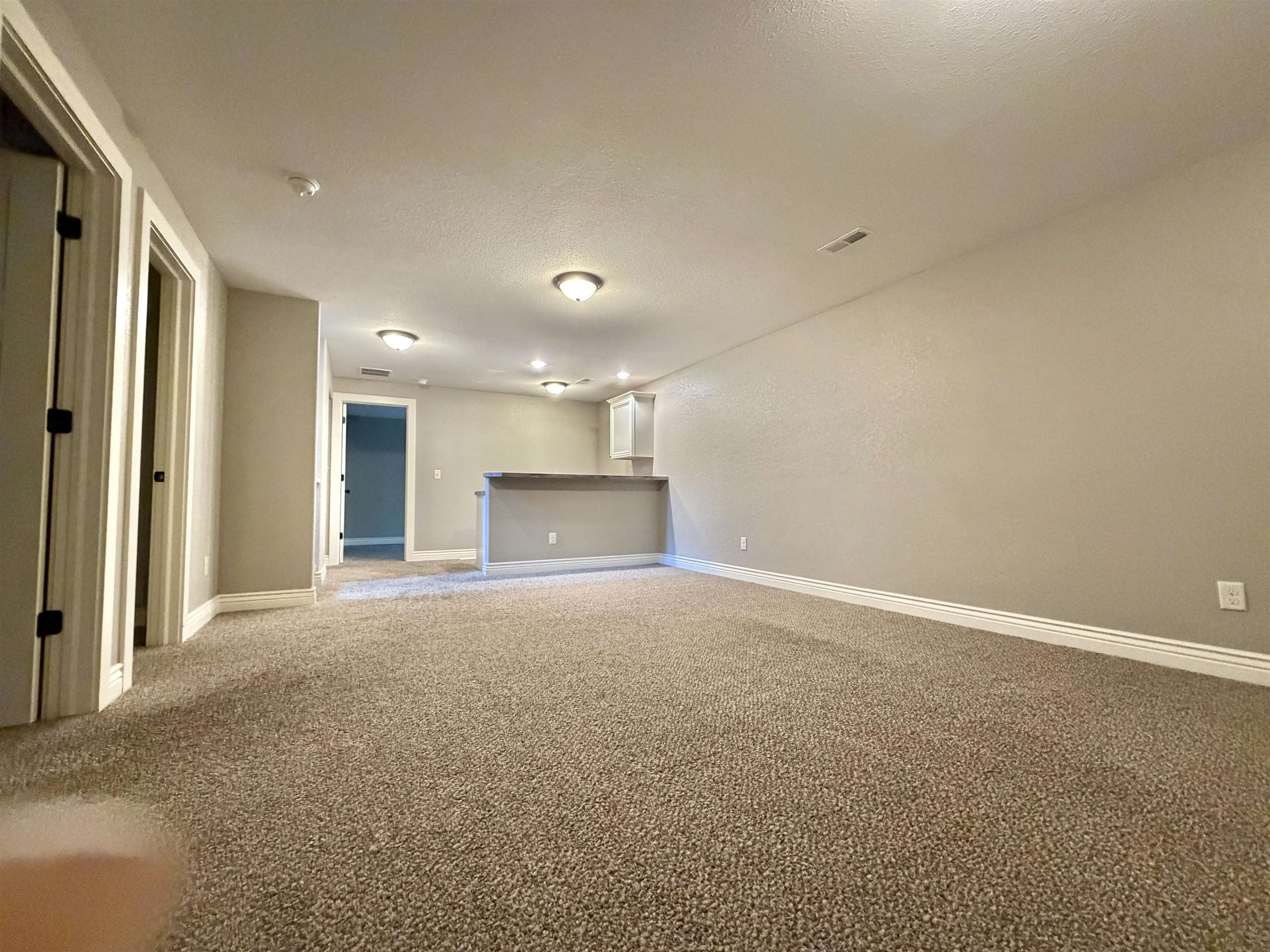 814 N Homestead Dr Property Photo 21