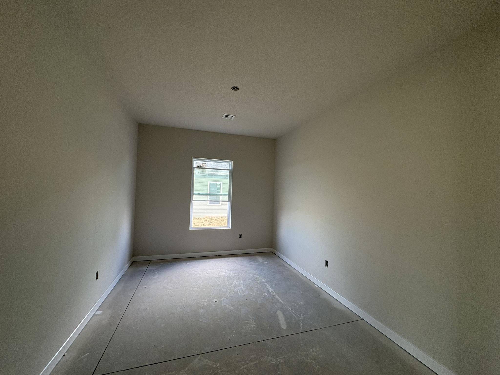 5717 Plumthicket St Property Photo 7