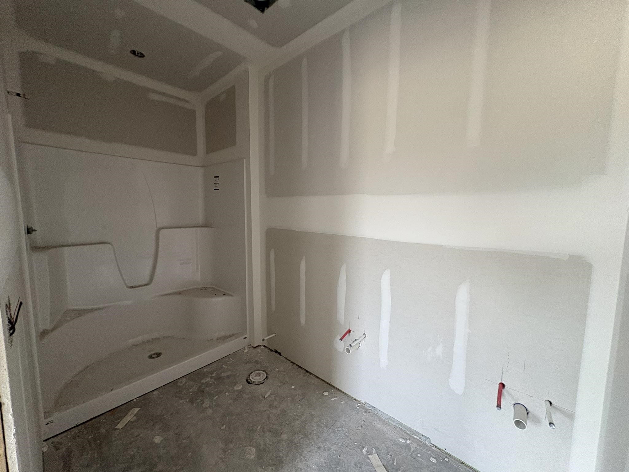 5717 Plumthicket St Property Photo 8