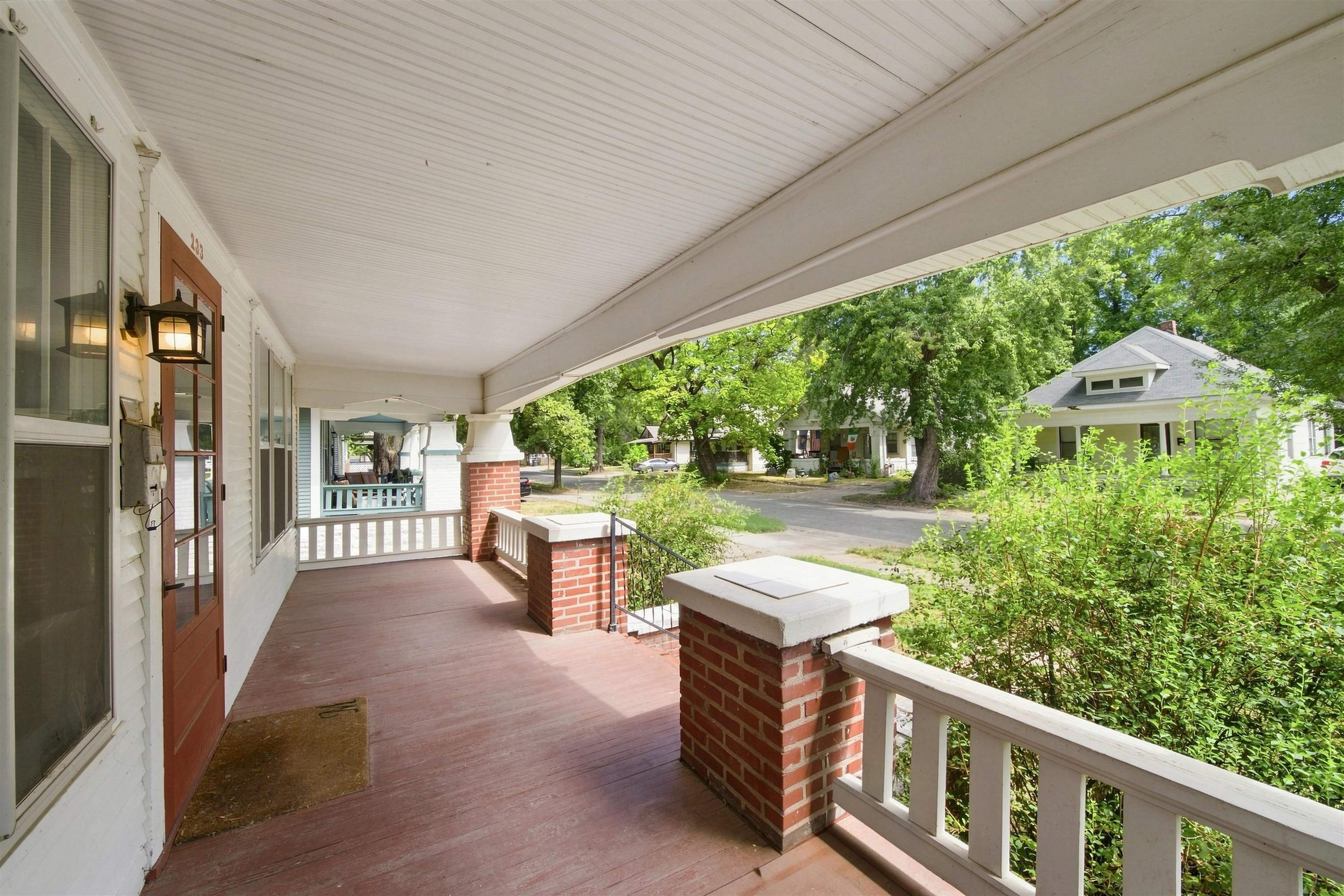 233 N Estelle Ave Property Photo 6