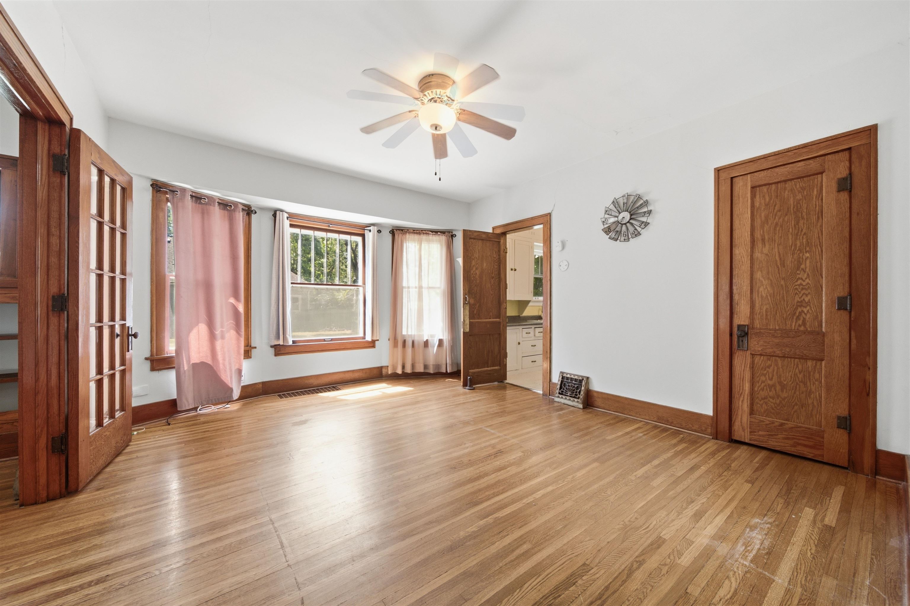 233 N Estelle Ave Property Photo 12