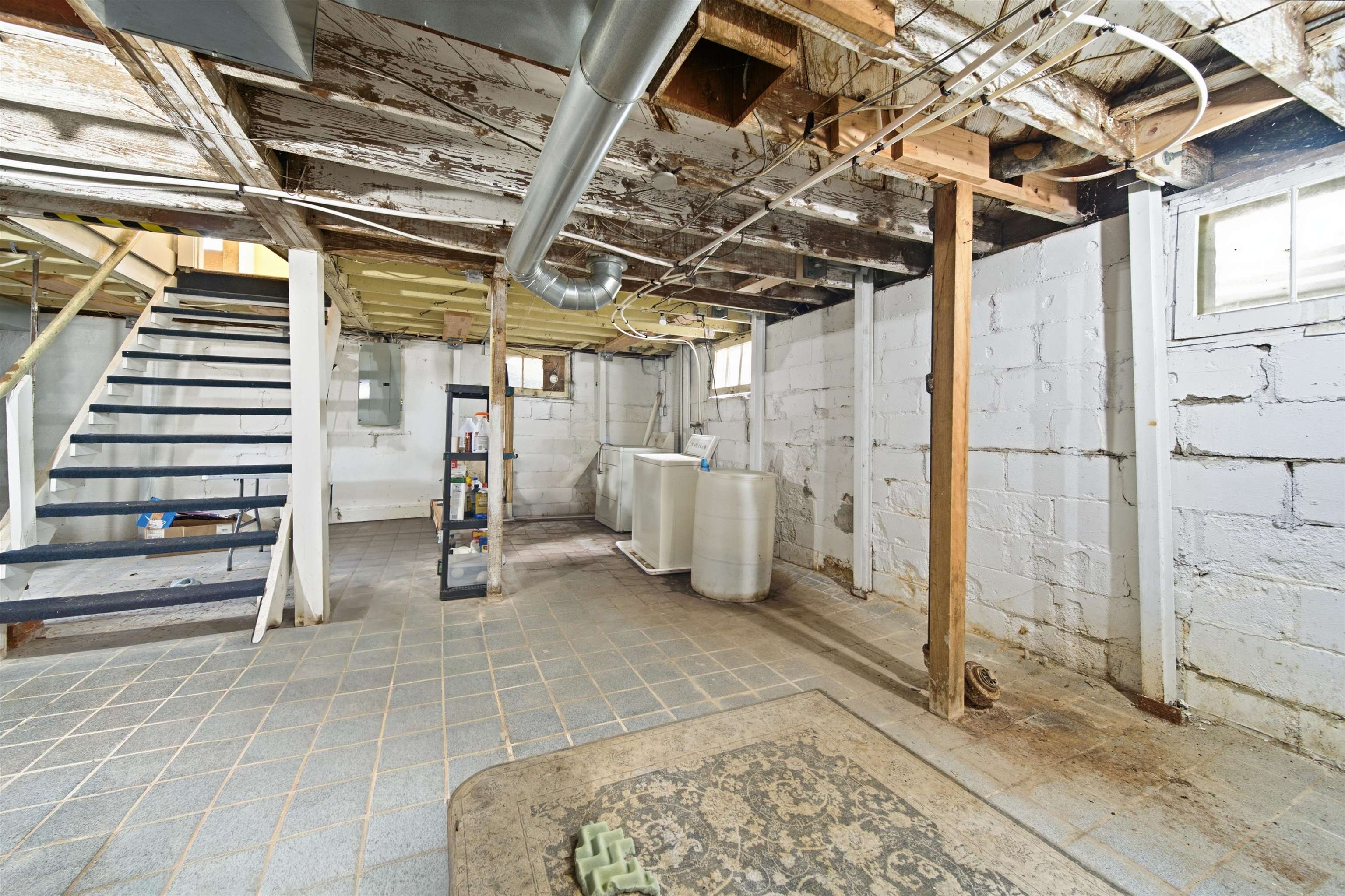233 N Estelle Ave Property Photo 24