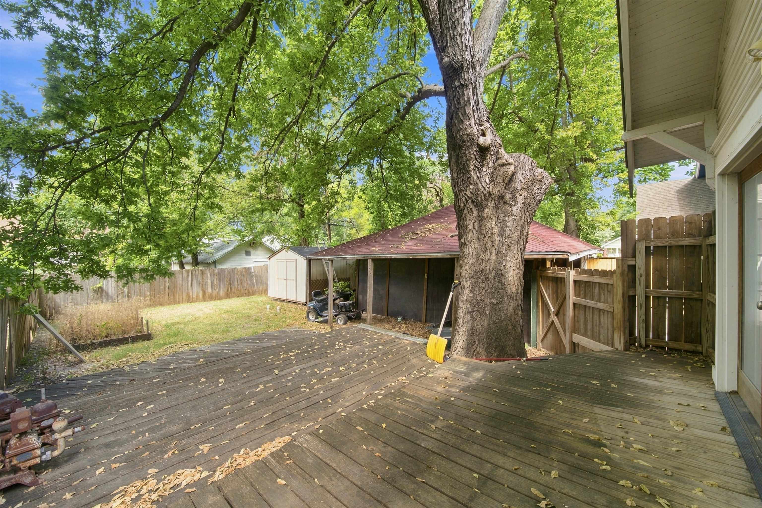 233 N Estelle Ave Property Photo 31