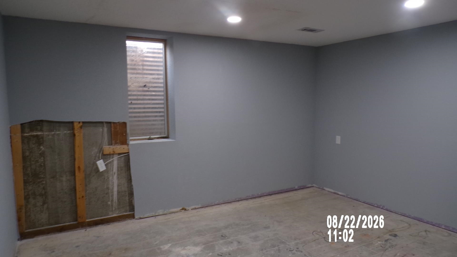 7530 N Broadway Ave Property Photo 26