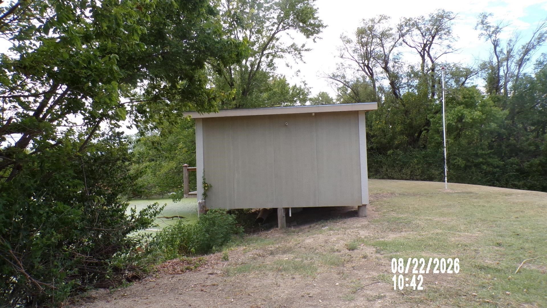 7530 N Broadway Ave Property Photo 34