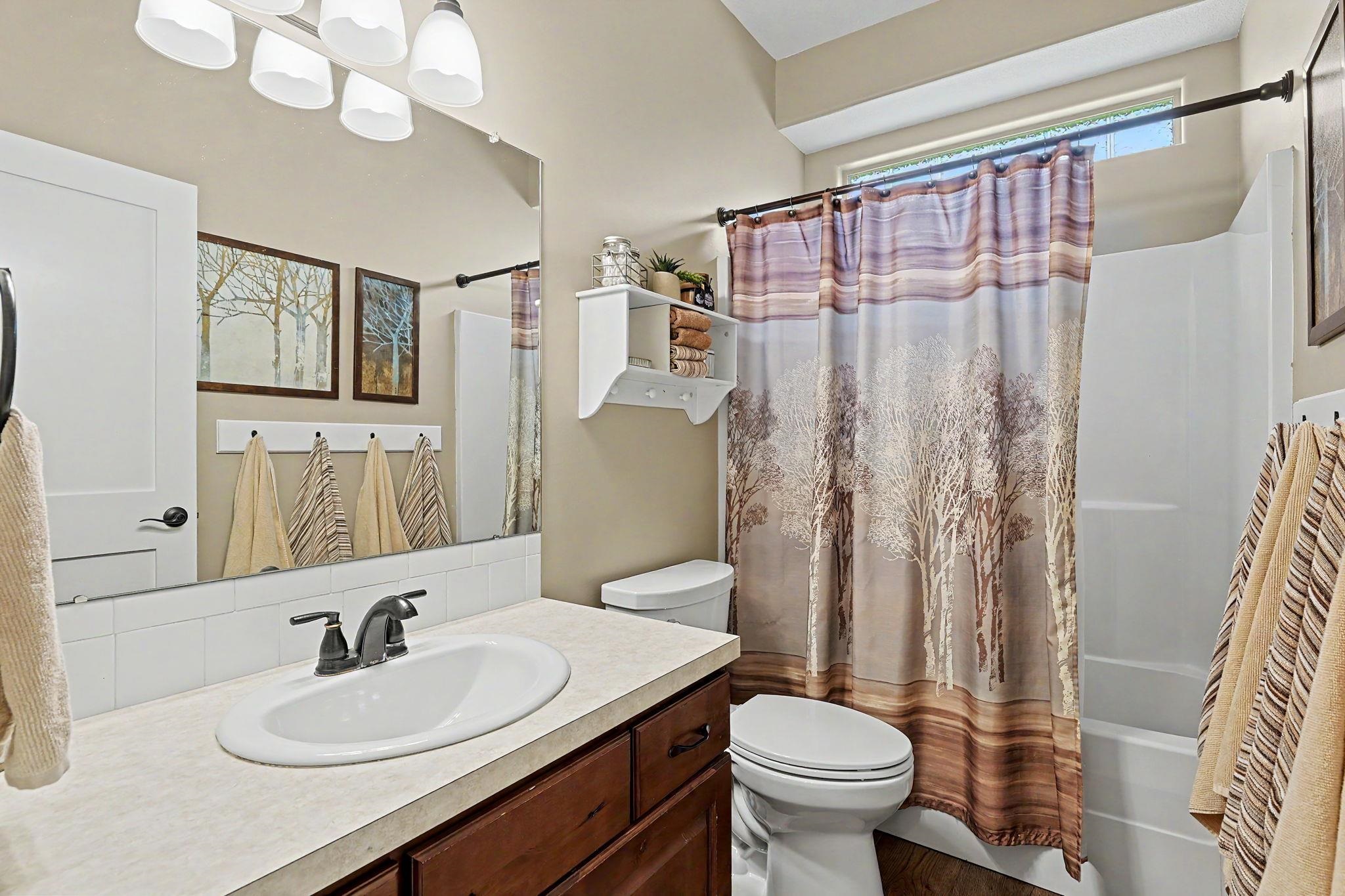 1431 E Summerlyn Property Photo 19