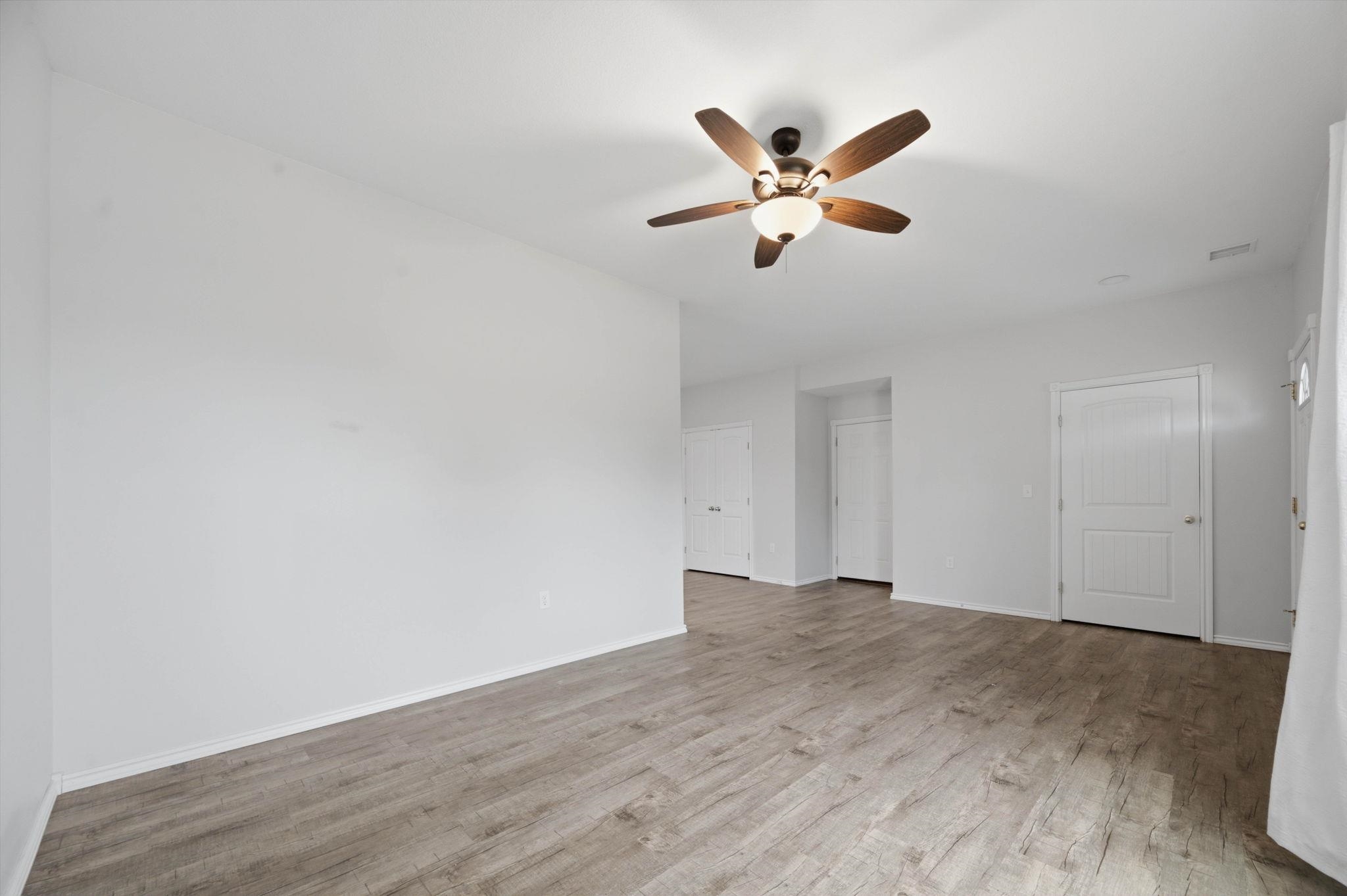 1304 N Lorraine Ave Property Photo 7