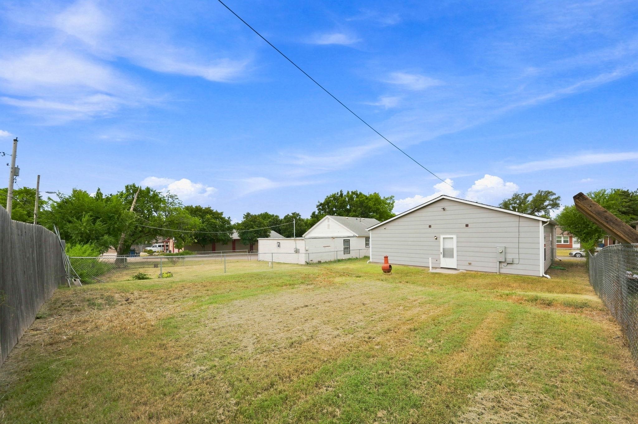 1304 N Lorraine Ave Property Photo 21